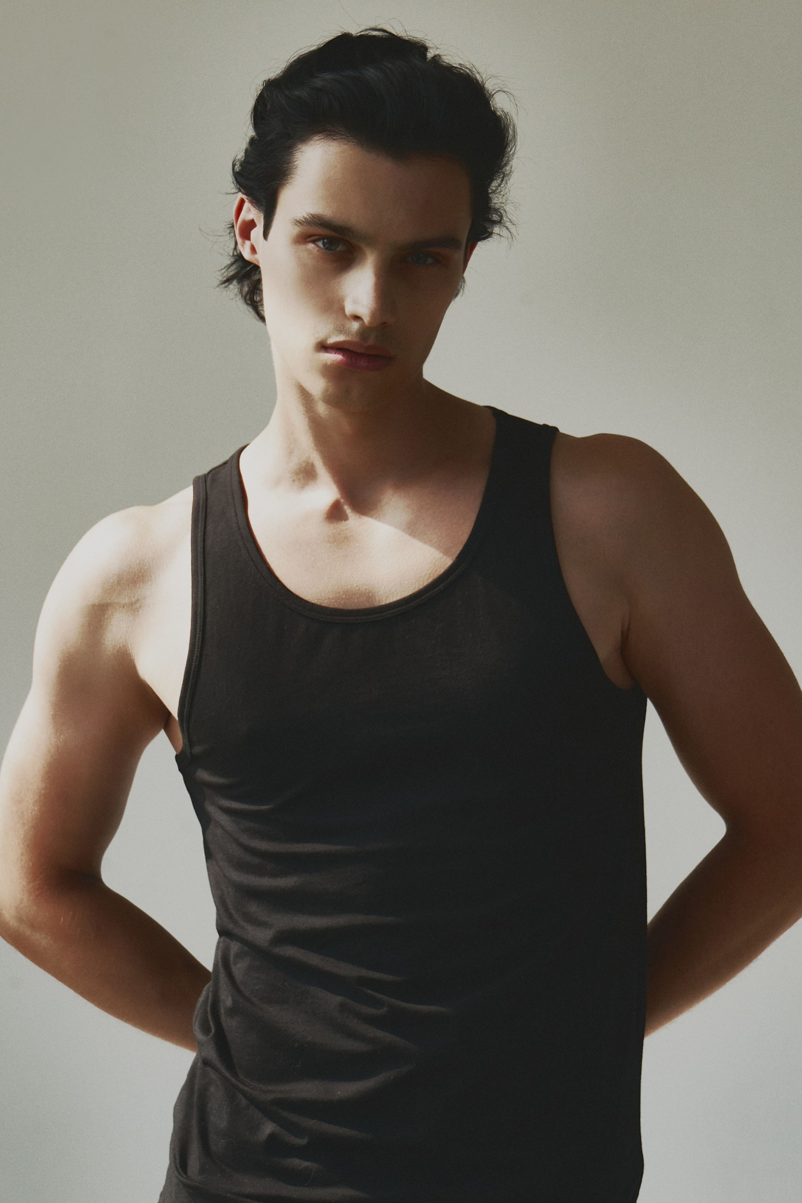 Съемки для маркетплейсов и брендов в Ростове-на-Дону. СЪЕМКИ ДЛЯ МАРКЕТПЛЕЙСОВ И БРЕНДОВ В РОСТОВЕ И МОСКВЕ