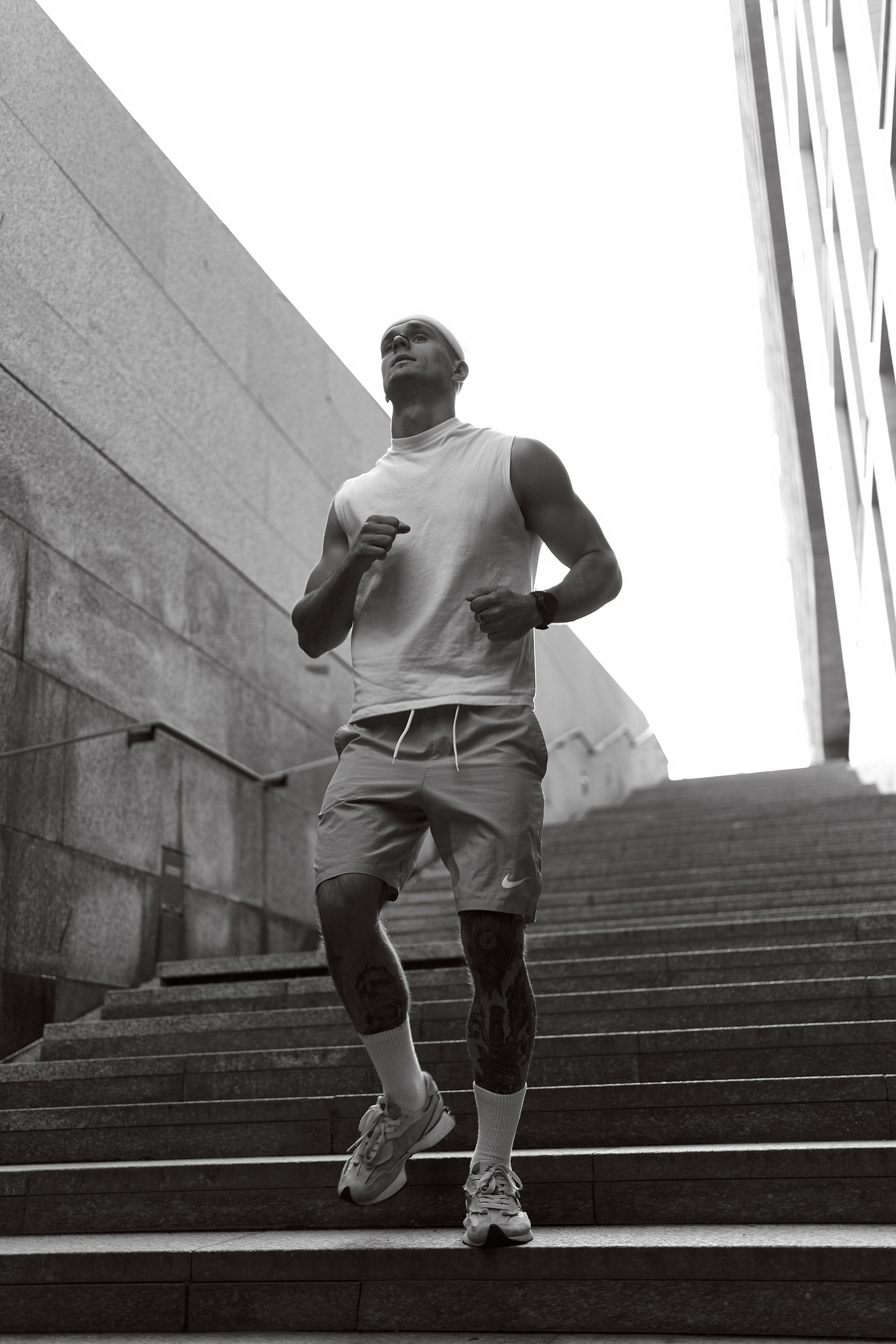 INWHALES. СЪЕМКИ ДЛЯ МАРКЕТПЛЕЙСОВ И БРЕНДОВ В РОСТОВЕ И МОСКВЕ