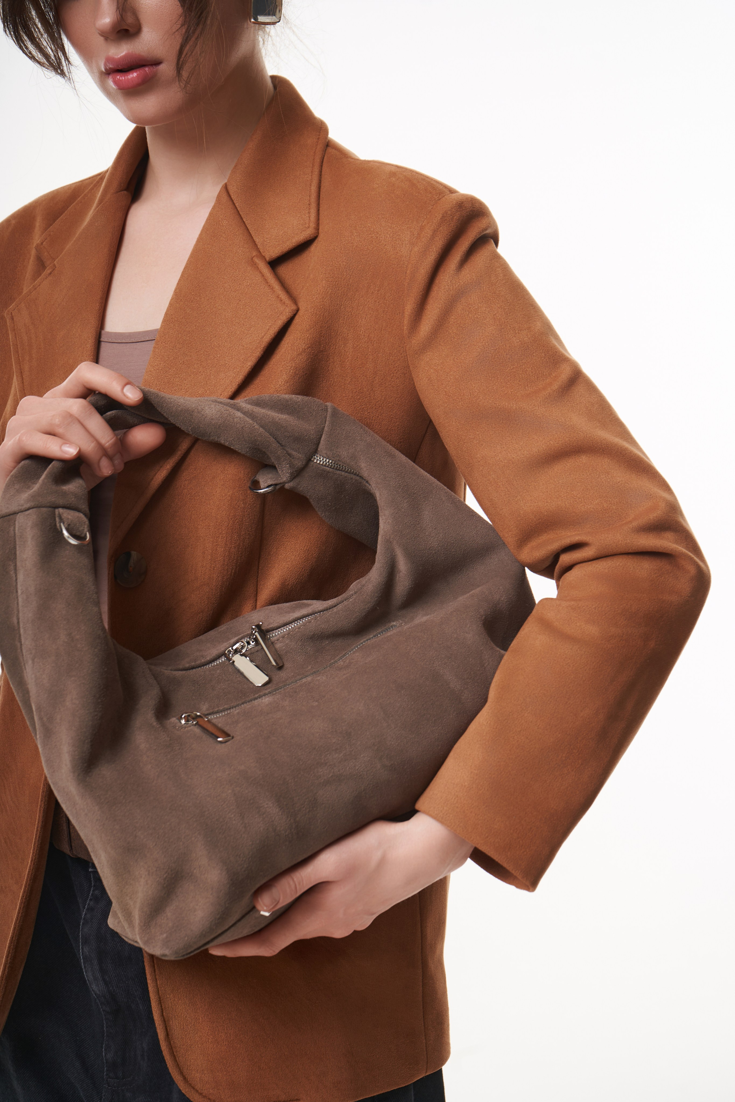 TL SS26. СЪЕМКИ ДЛЯ МАРКЕТПЛЕЙСОВ И БРЕНДОВ В РОСТОВЕ И МОСКВЕ