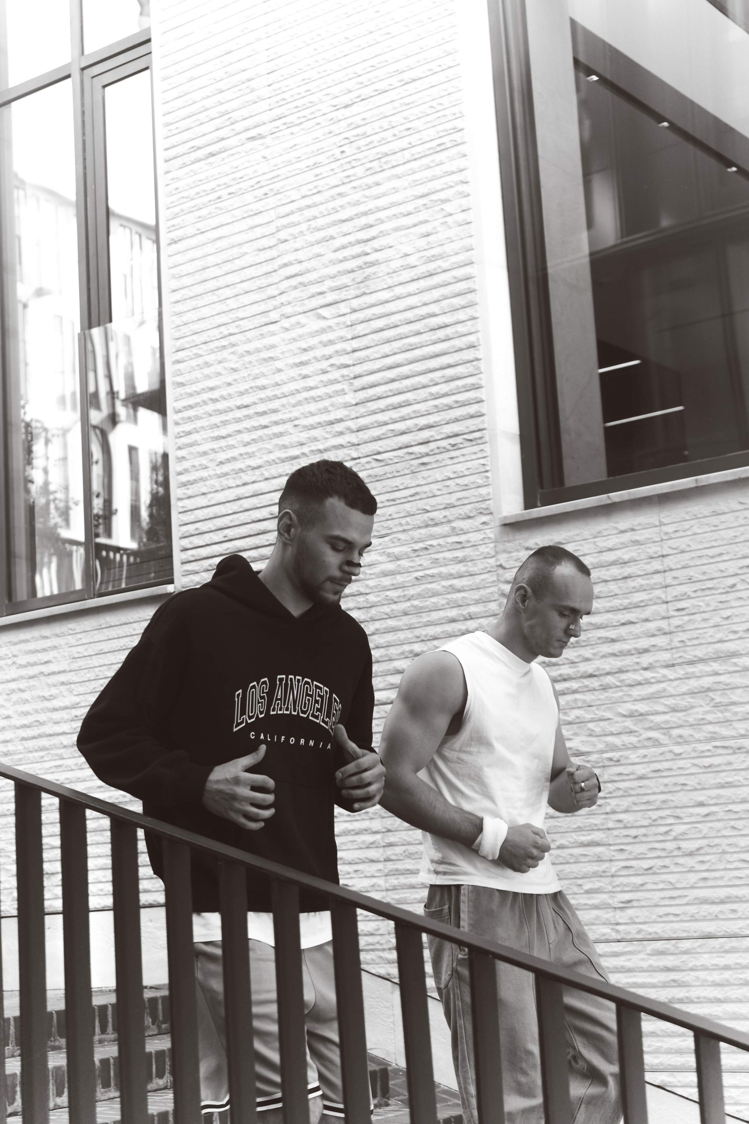 INWHALES. СЪЕМКИ ДЛЯ МАРКЕТПЛЕЙСОВ И БРЕНДОВ В РОСТОВЕ И МОСКВЕ