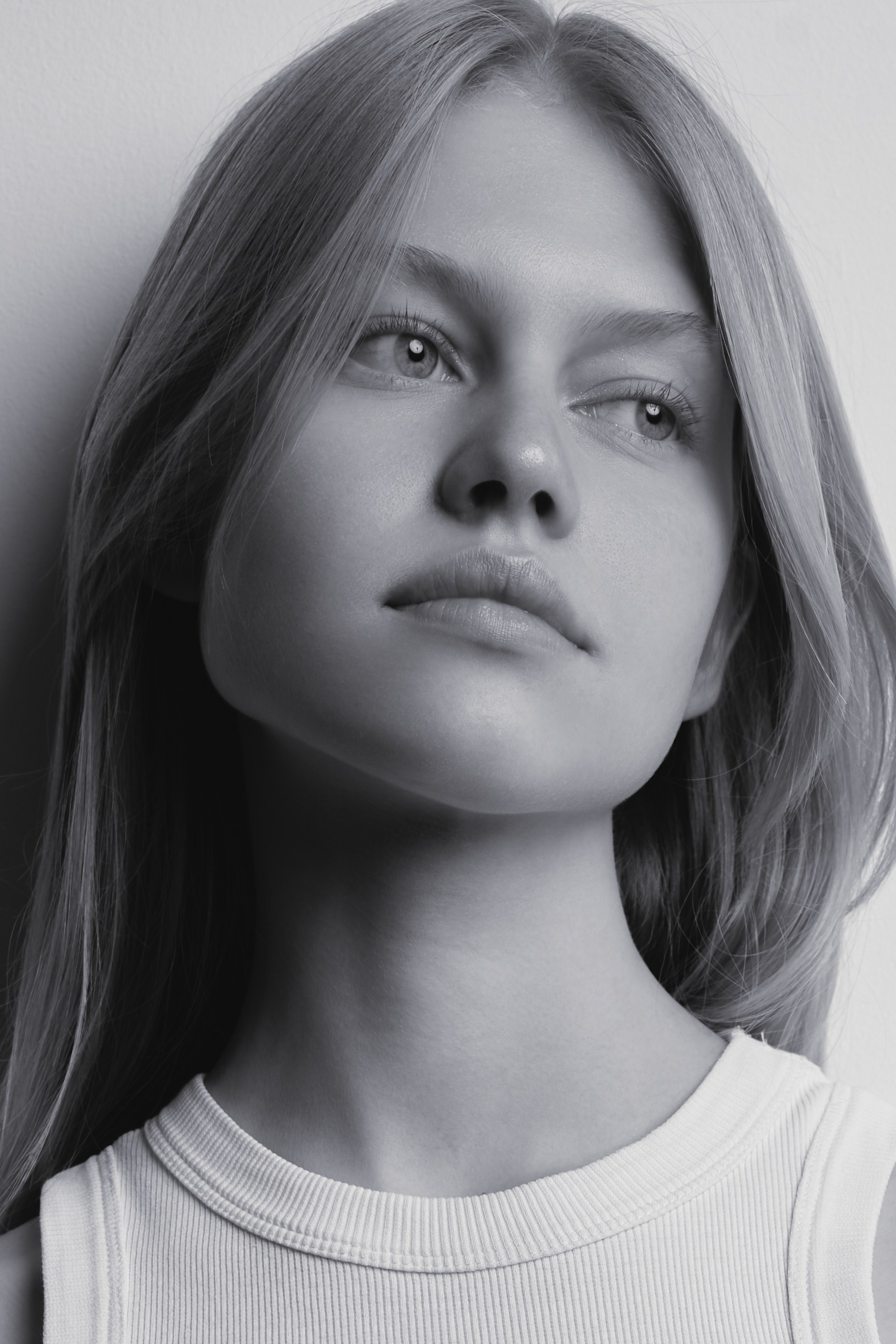 Sonya. СЪЕМКИ ДЛЯ МАРКЕТПЛЕЙСОВ И БРЕНДОВ В РОСТОВЕ И МОСКВЕ