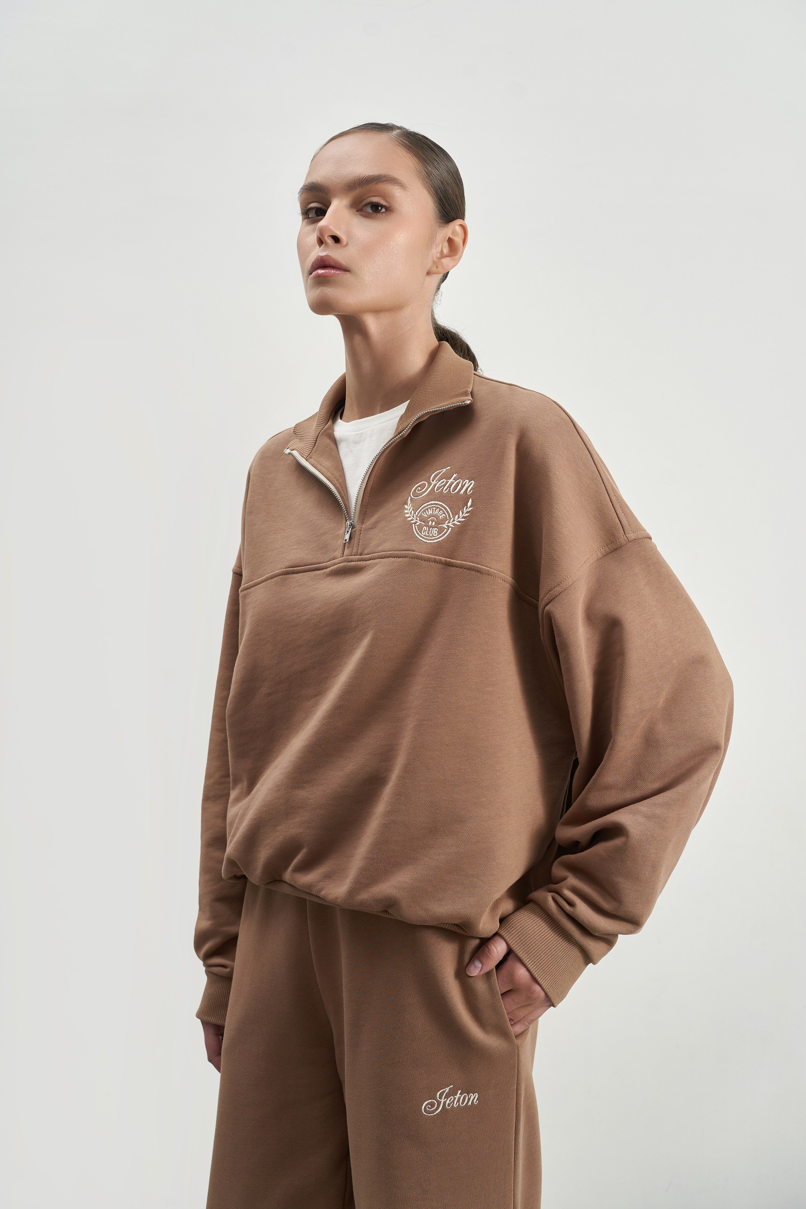 JETON BRAND. СЪЕМКИ ДЛЯ МАРКЕТПЛЕЙСОВ И БРЕНДОВ В РОСТОВЕ И МОСКВЕ