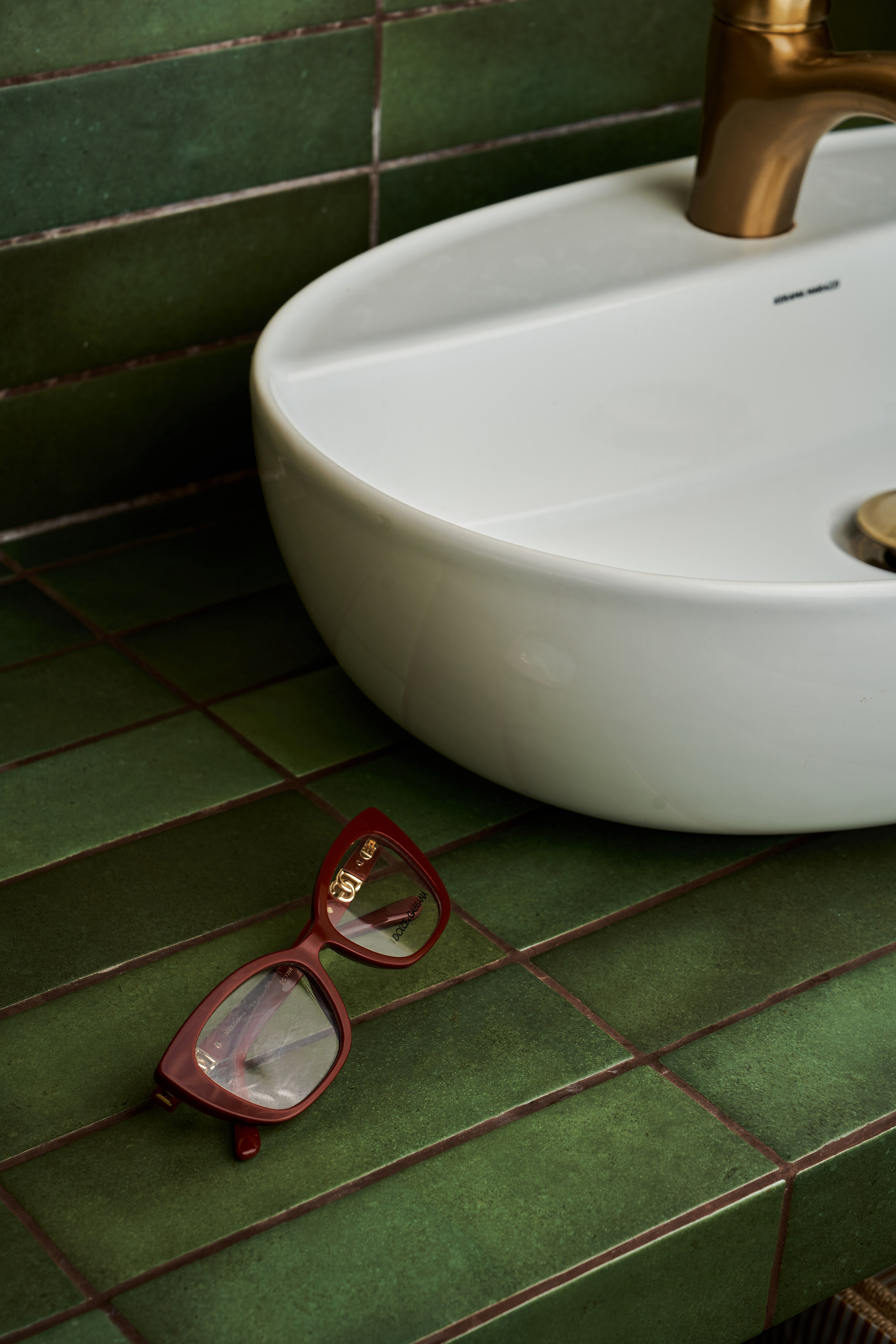 Lege oprika. СЪЕМКИ ДЛЯ МАРКЕТПЛЕЙСОВ И БРЕНДОВ В РОСТОВЕ И МОСКВЕ