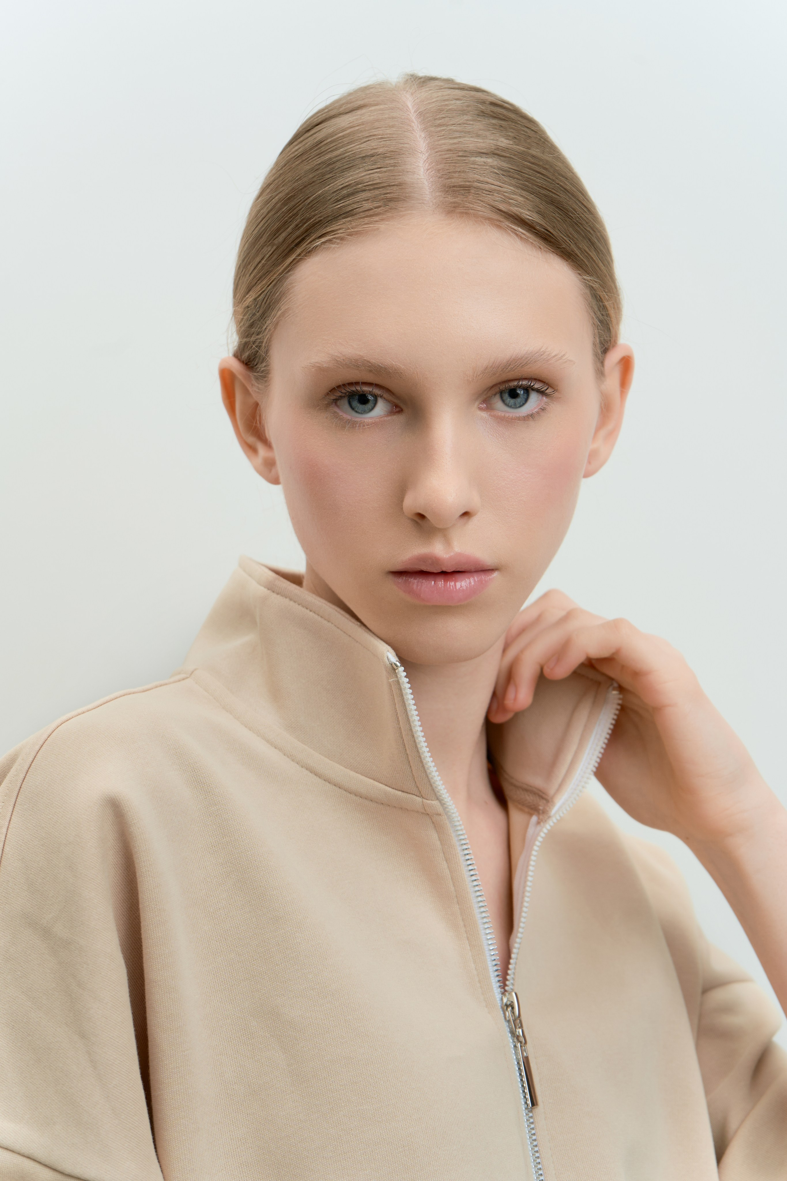 Nastya. СЪЕМКИ ДЛЯ МАРКЕТПЛЕЙСОВ И БРЕНДОВ В РОСТОВЕ И МОСКВЕ