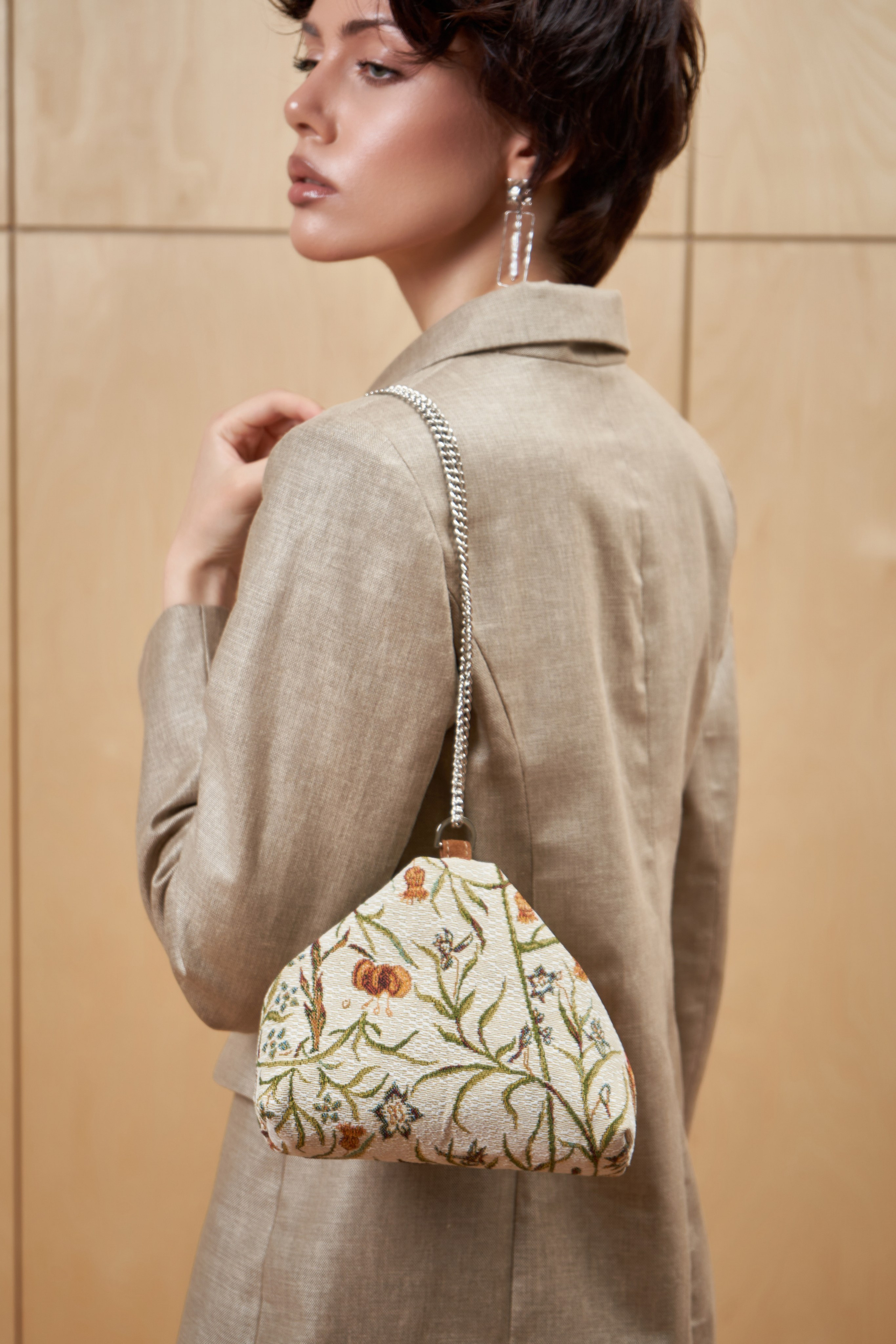 TANARS. СЪЕМКИ ДЛЯ МАРКЕТПЛЕЙСОВ И БРЕНДОВ В РОСТОВЕ И МОСКВЕ