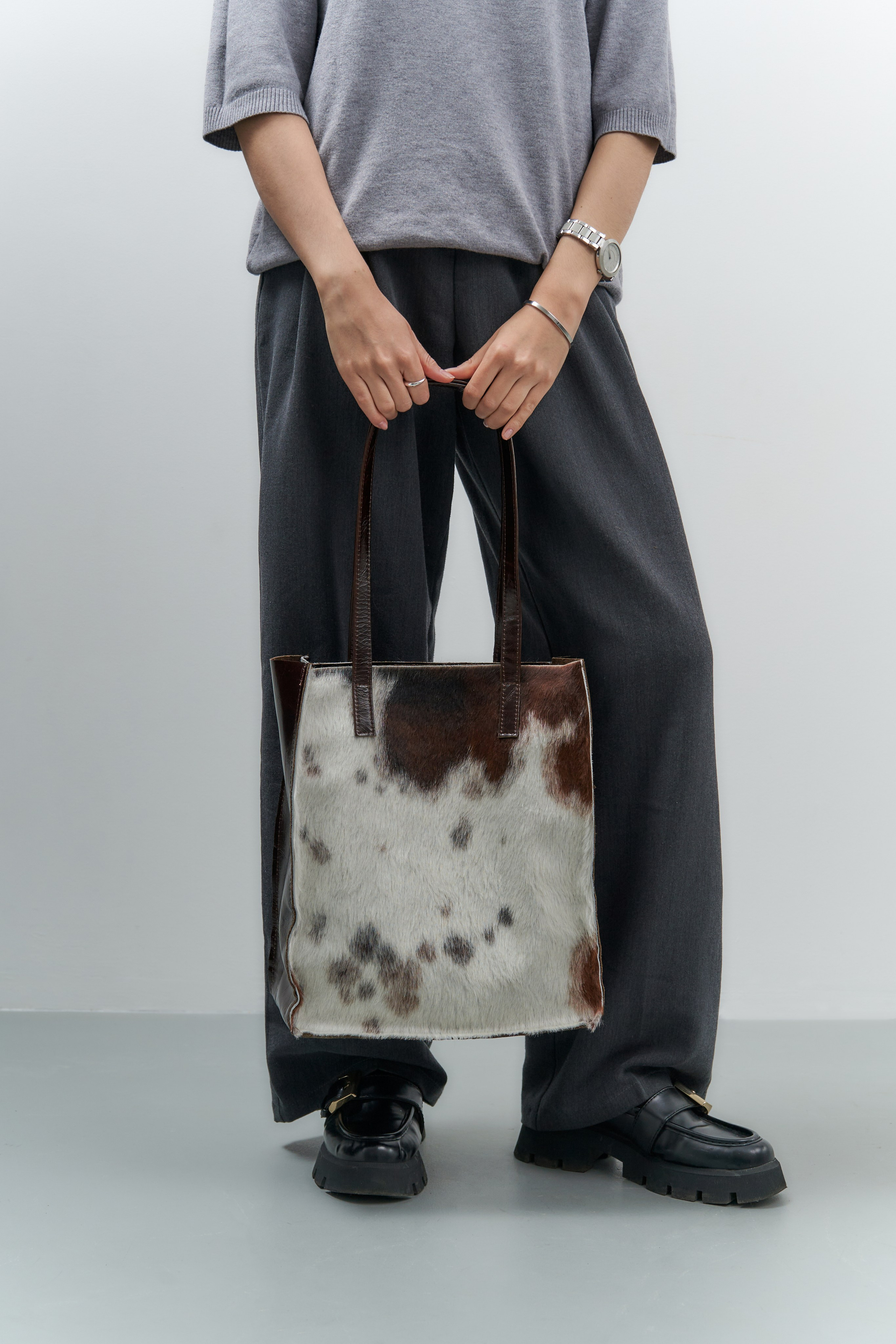 TANARS LEATHERS. СЪЕМКИ ДЛЯ МАРКЕТПЛЕЙСОВ И БРЕНДОВ В РОСТОВЕ И МОСКВЕ