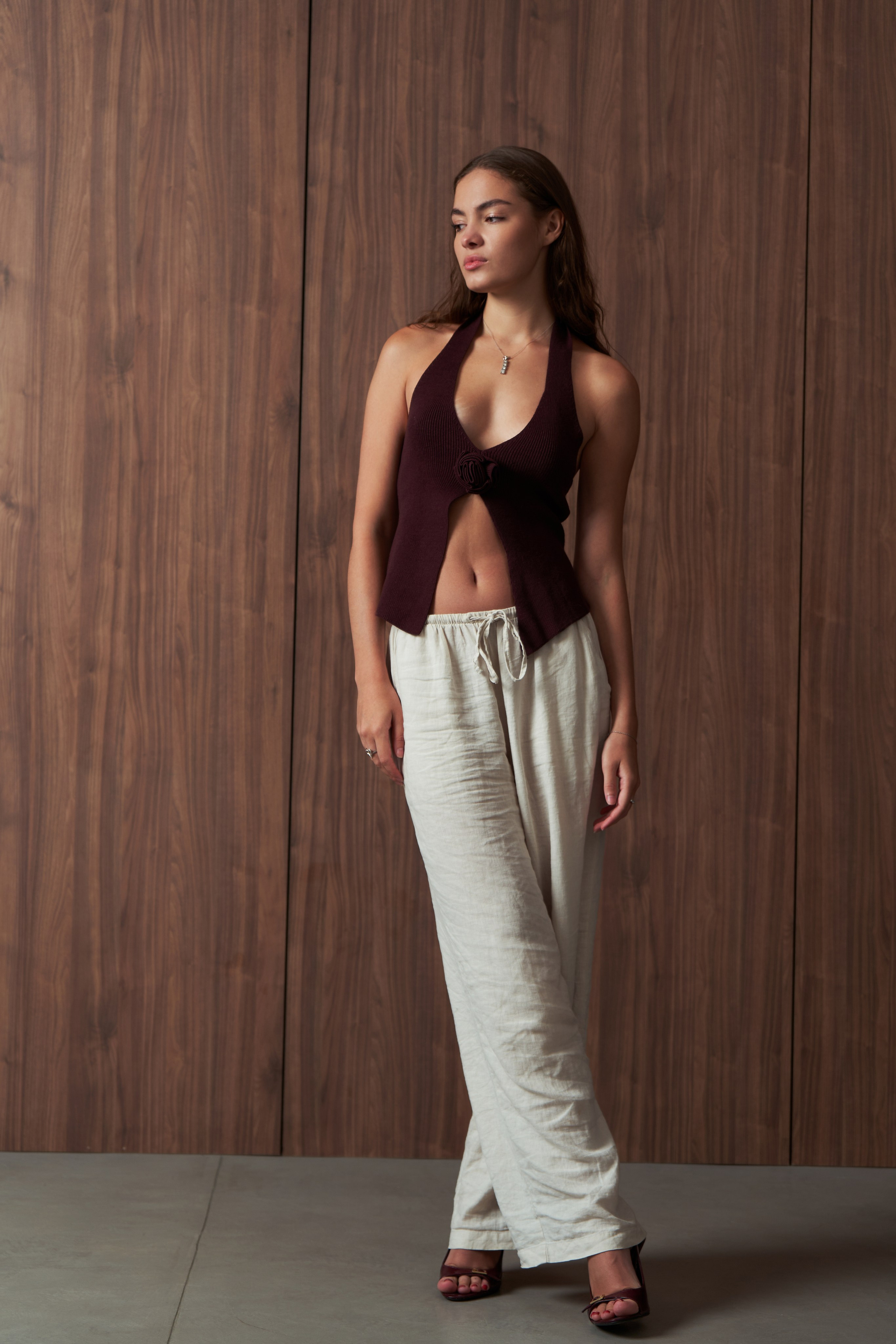 Anya. СЪЕМКИ ДЛЯ МАРКЕТПЛЕЙСОВ И БРЕНДОВ В РОСТОВЕ И МОСКВЕ