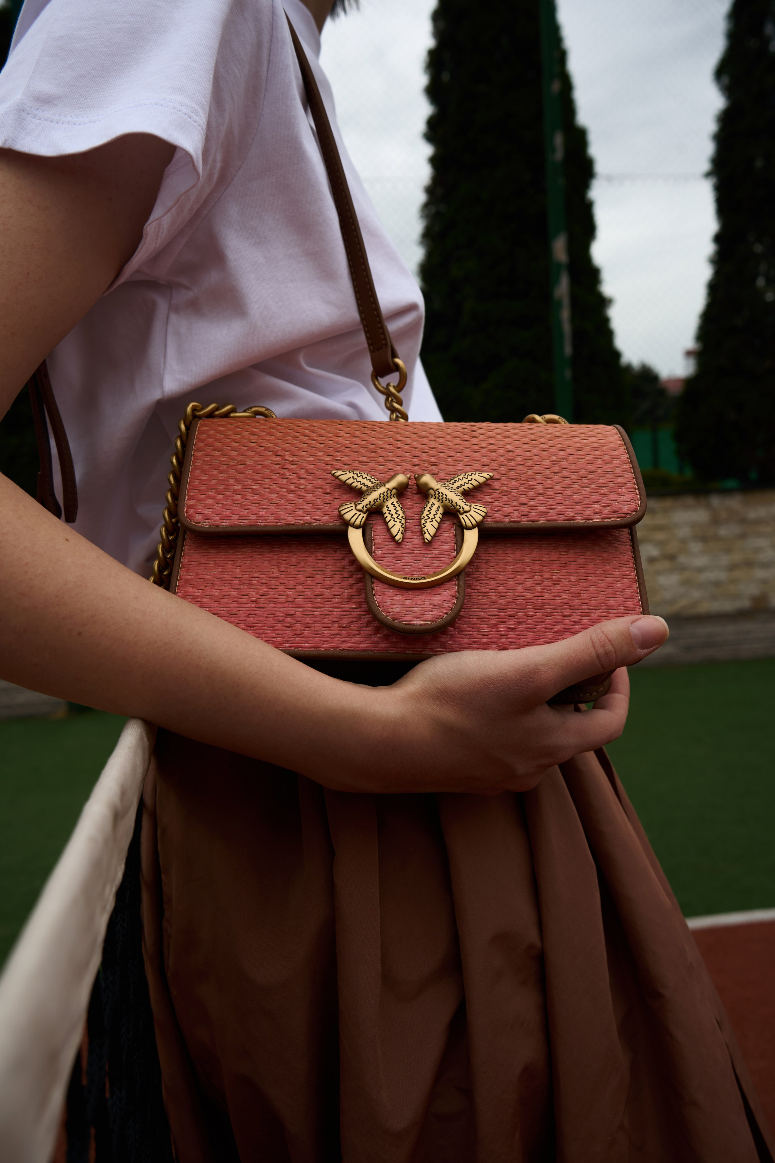 Съемки для маркетплейсов и брендов в Ростове-на-Дону. СЪЕМКИ ДЛЯ МАРКЕТПЛЕЙСОВ И БРЕНДОВ В РОСТОВЕ И МОСКВЕ