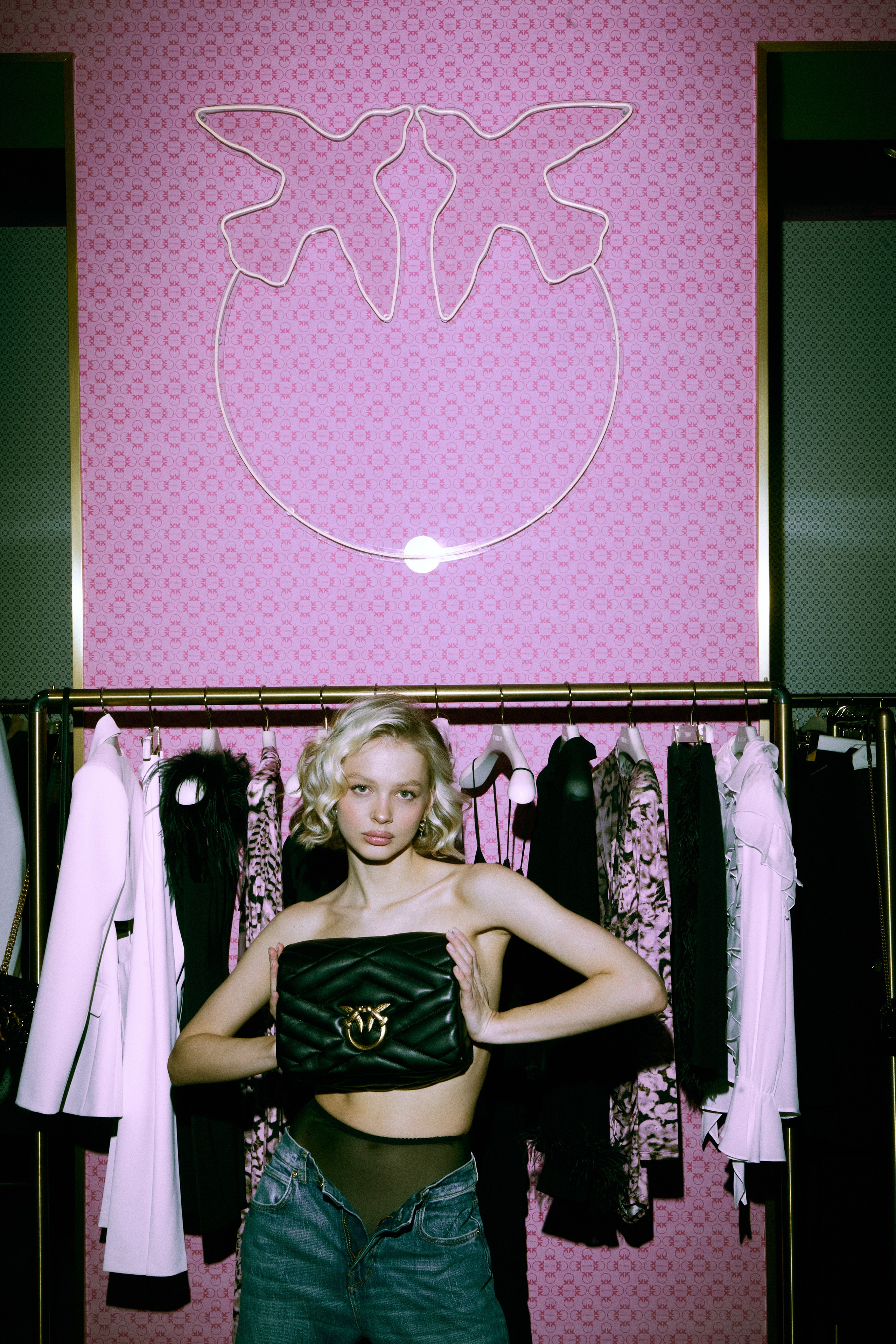 Съемки для маркетплейсов и брендов в Ростове-на-Дону. СЪЕМКИ ДЛЯ МАРКЕТПЛЕЙСОВ И БРЕНДОВ В РОСТОВЕ И МОСКВЕ