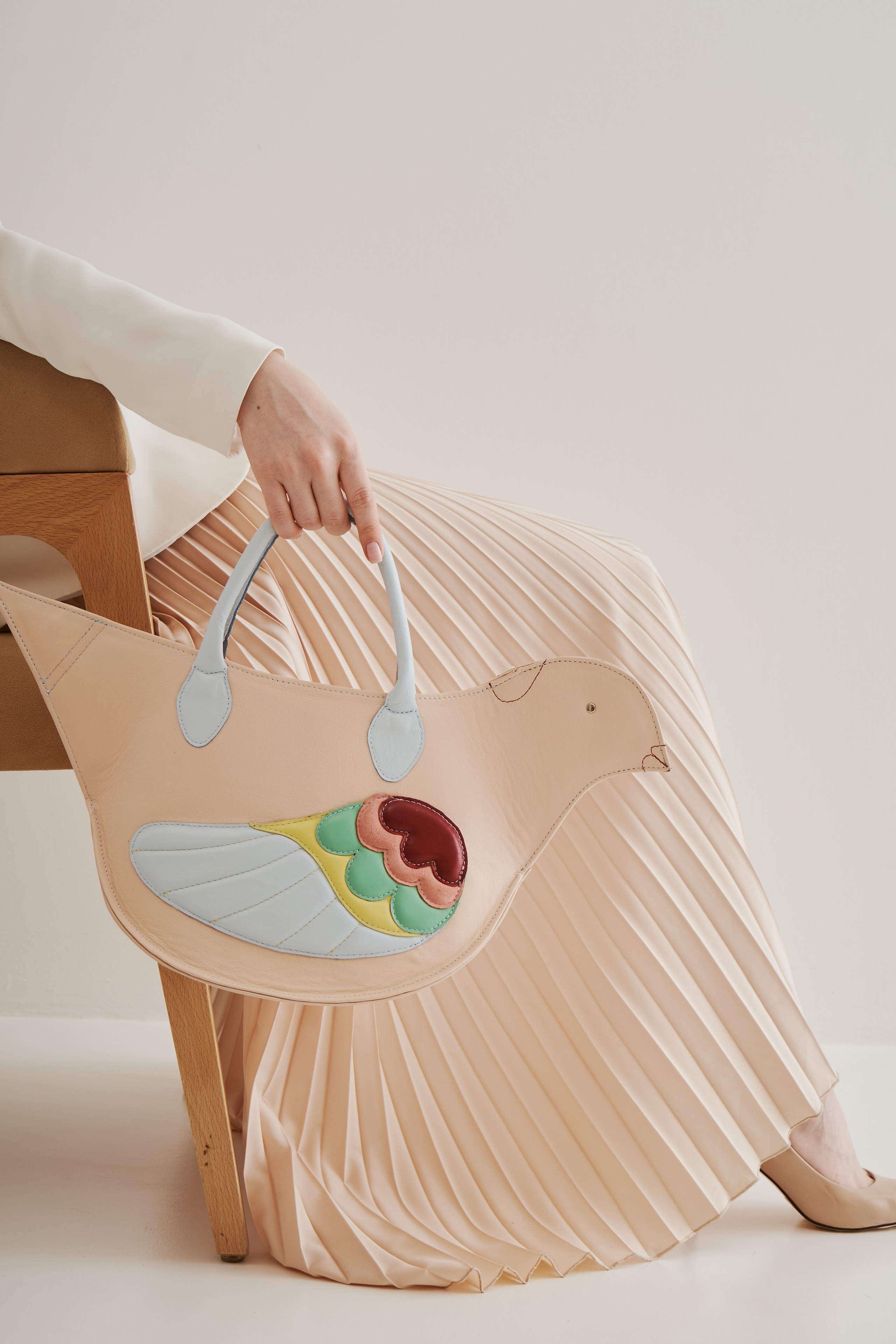 TANARS LEATHER SPRING. СЪЕМКИ ДЛЯ МАРКЕТПЛЕЙСОВ И БРЕНДОВ В РОСТОВЕ И МОСКВЕ