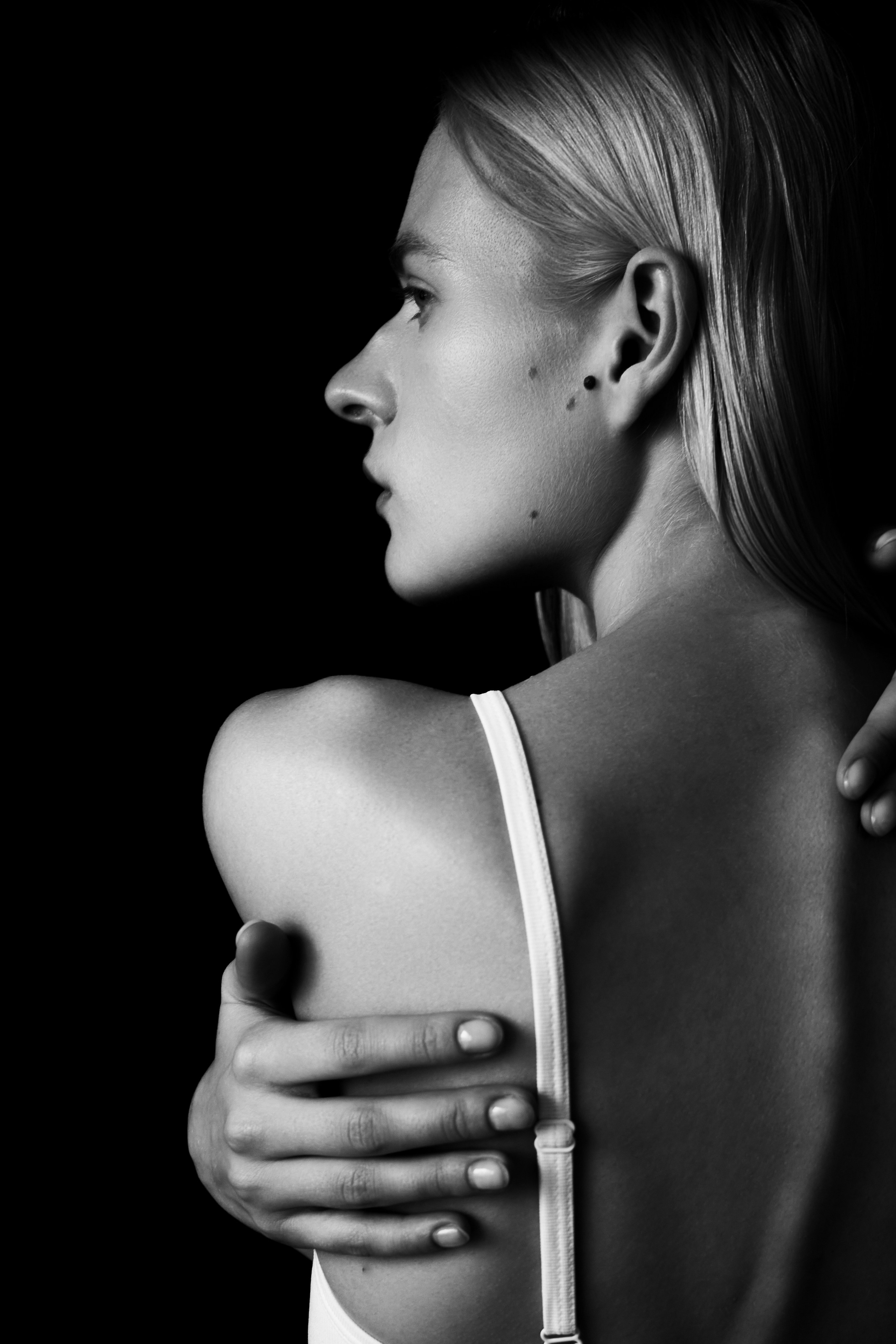 Съемки для маркетплейсов и брендов в Ростове-на-Дону. СЪЕМКИ ДЛЯ МАРКЕТПЛЕЙСОВ И БРЕНДОВ В РОСТОВЕ И МОСКВЕ