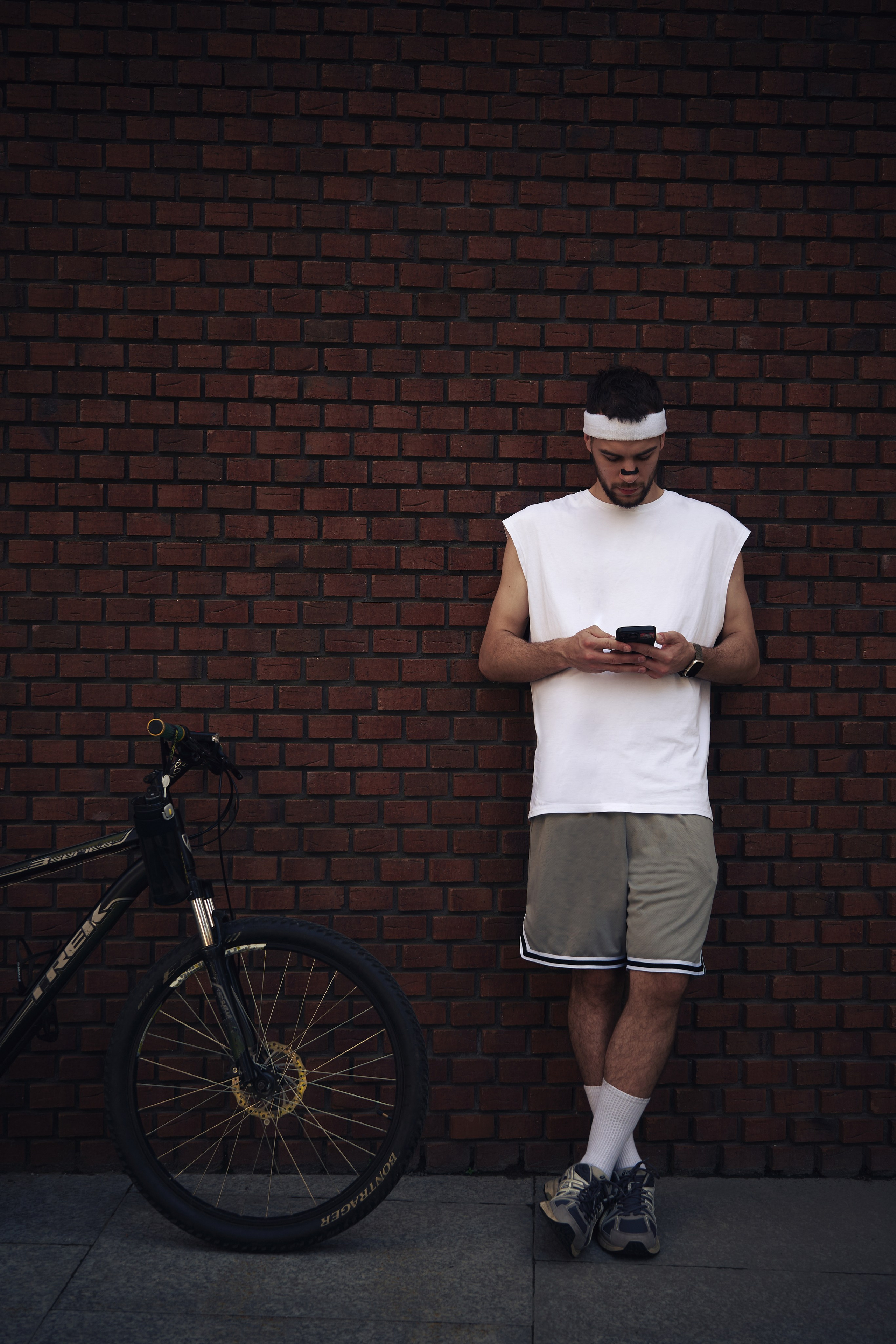 INWHALES. СЪЕМКИ ДЛЯ МАРКЕТПЛЕЙСОВ И БРЕНДОВ В РОСТОВЕ И МОСКВЕ