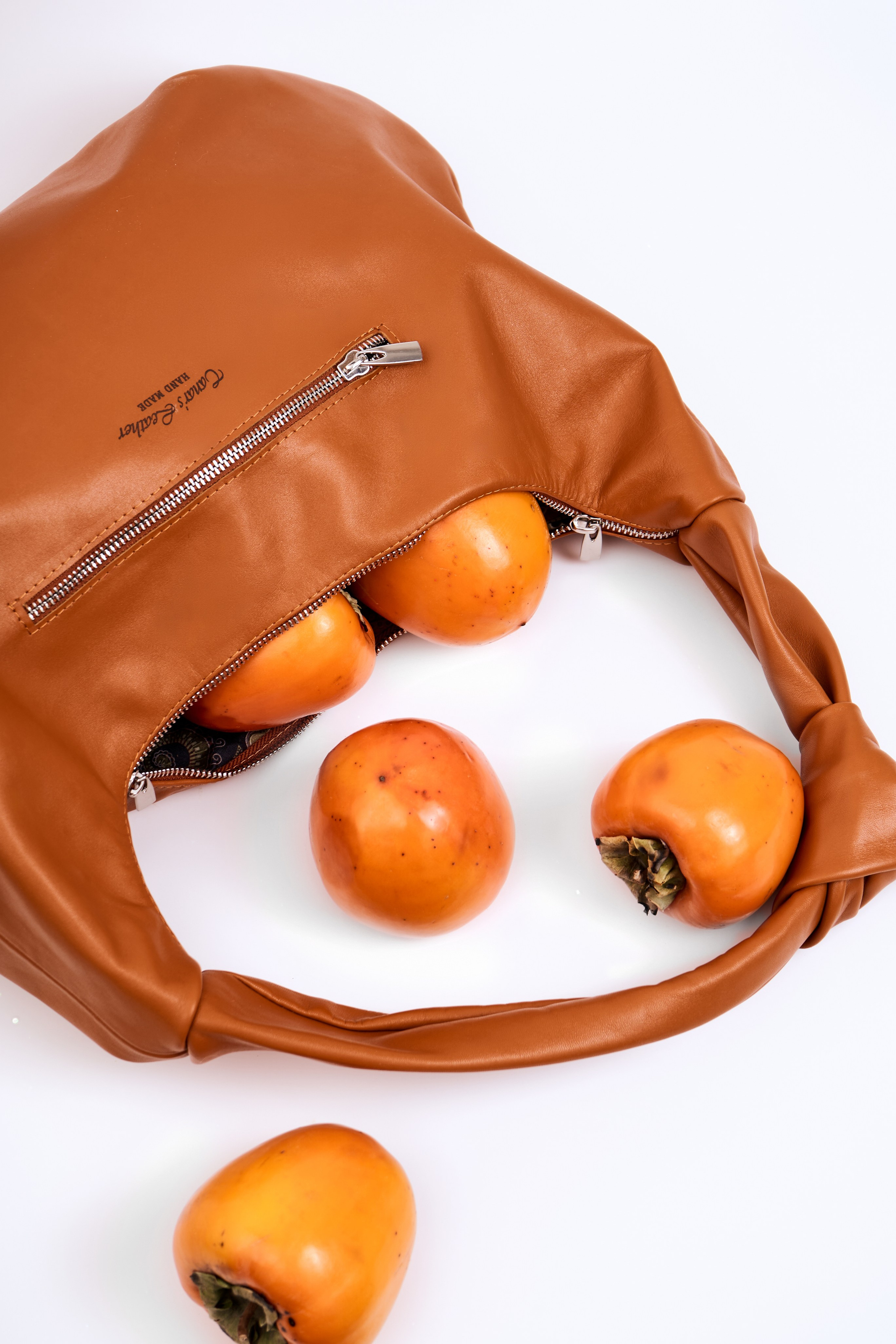 Съемки для маркетплейсов и брендов в Ростове-на-Дону. СЪЕМКИ ДЛЯ МАРКЕТПЛЕЙСОВ И БРЕНДОВ В РОСТОВЕ И МОСКВЕ