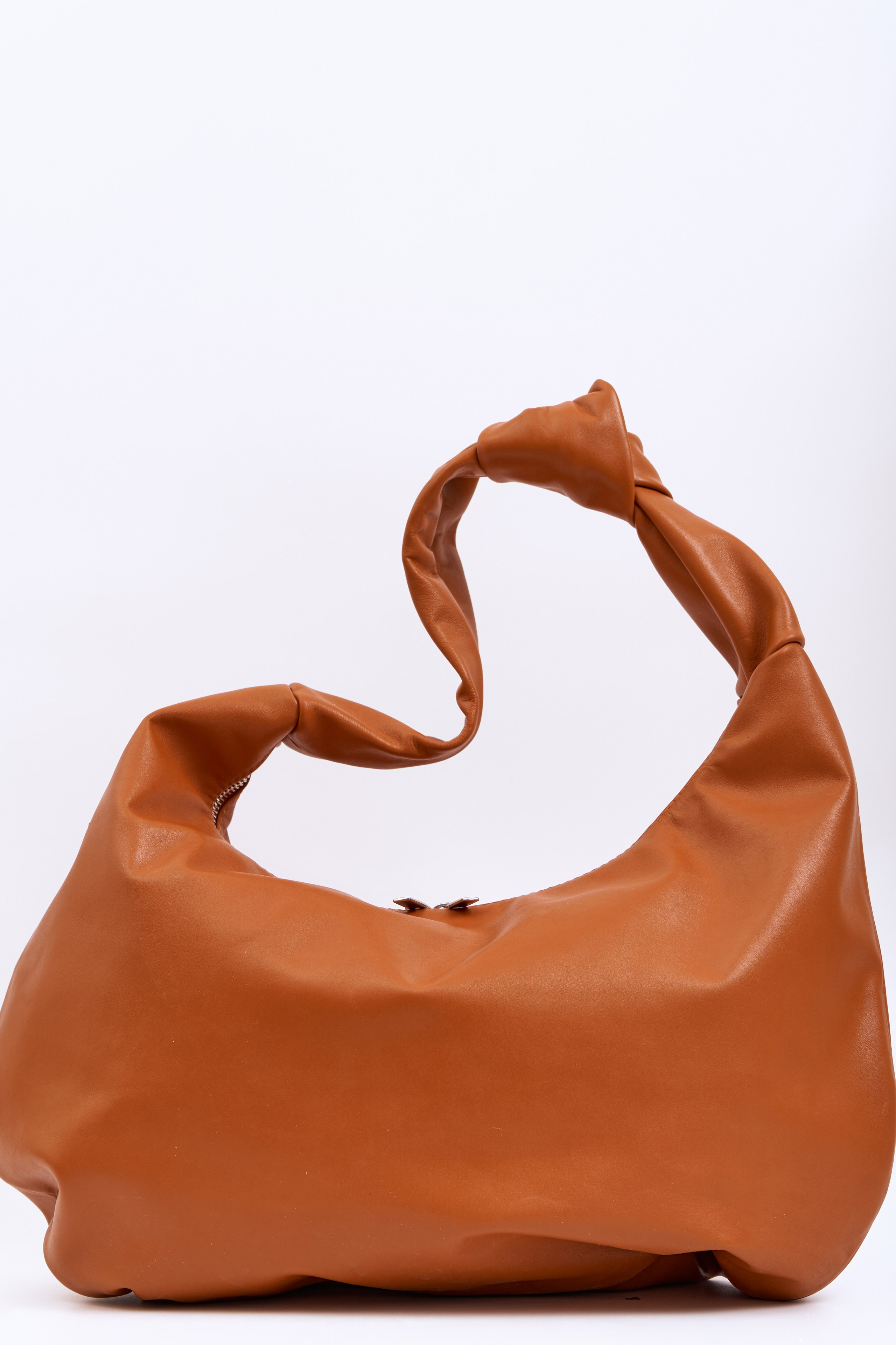 Съемки для маркетплейсов и брендов в Ростове-на-Дону. СЪЕМКИ ДЛЯ МАРКЕТПЛЕЙСОВ И БРЕНДОВ В РОСТОВЕ И МОСКВЕ