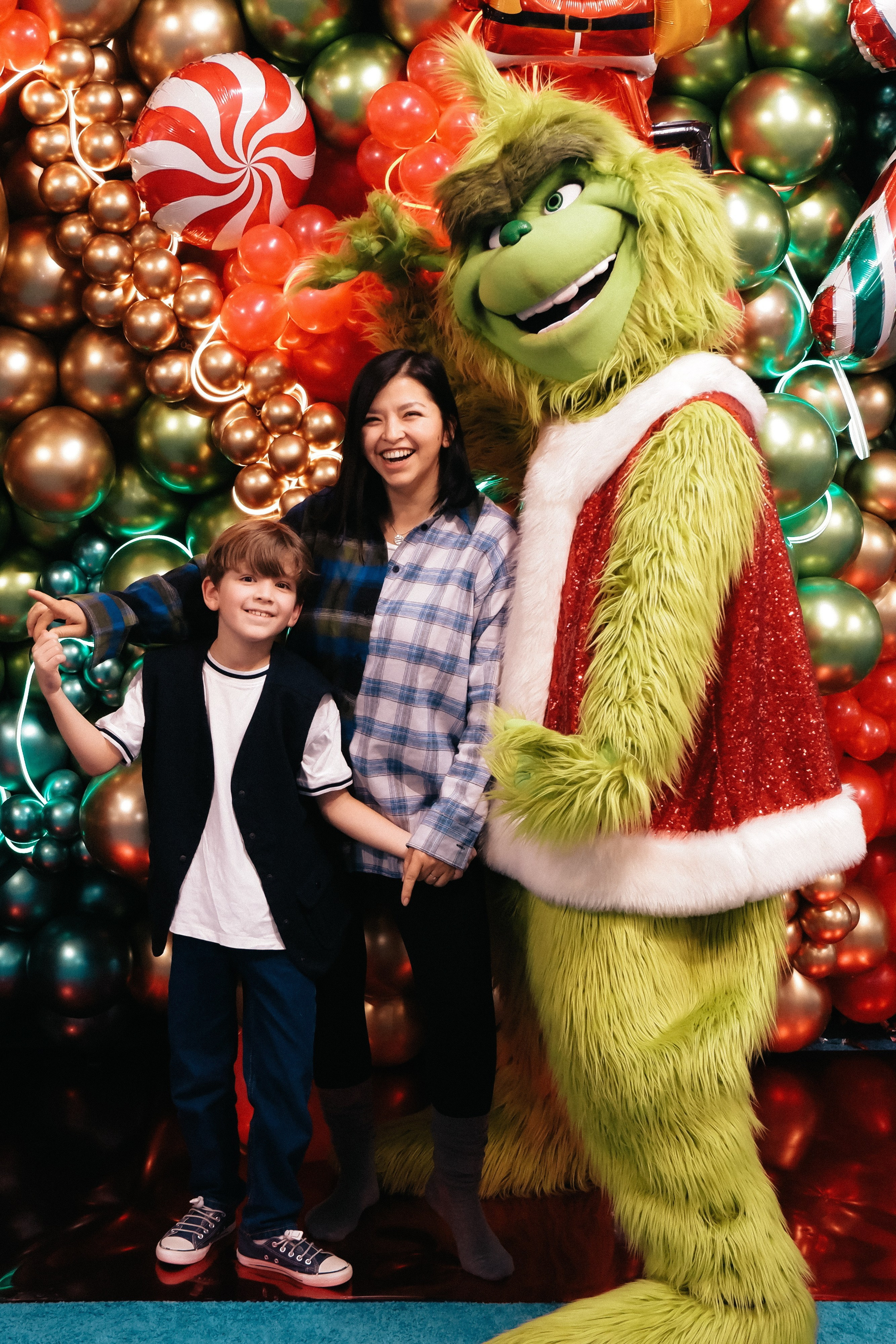 Большая новогодняя вечеринка в AVATAR ARENA 23–24 декабря 2023