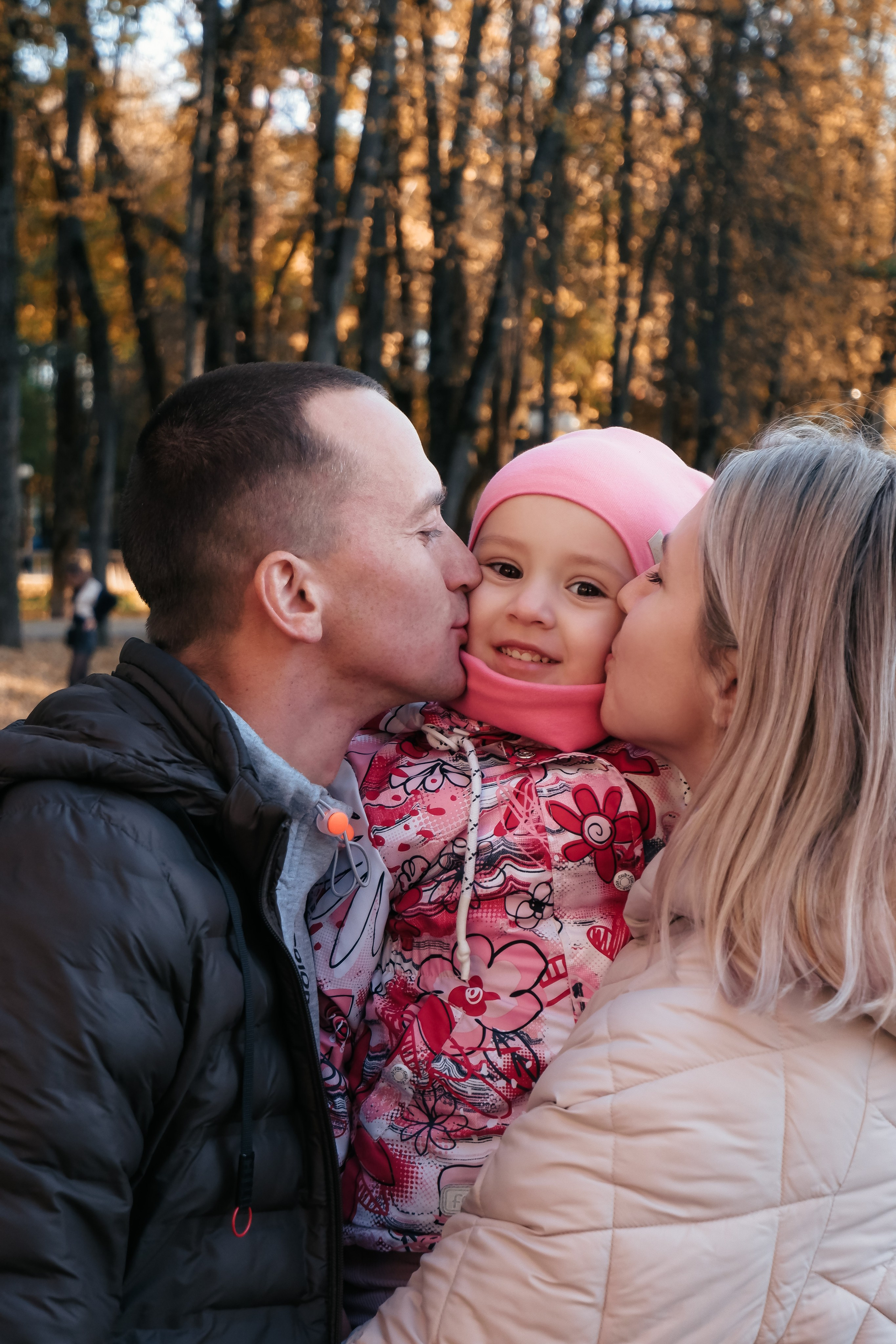 Ирина, Максим и Вероника