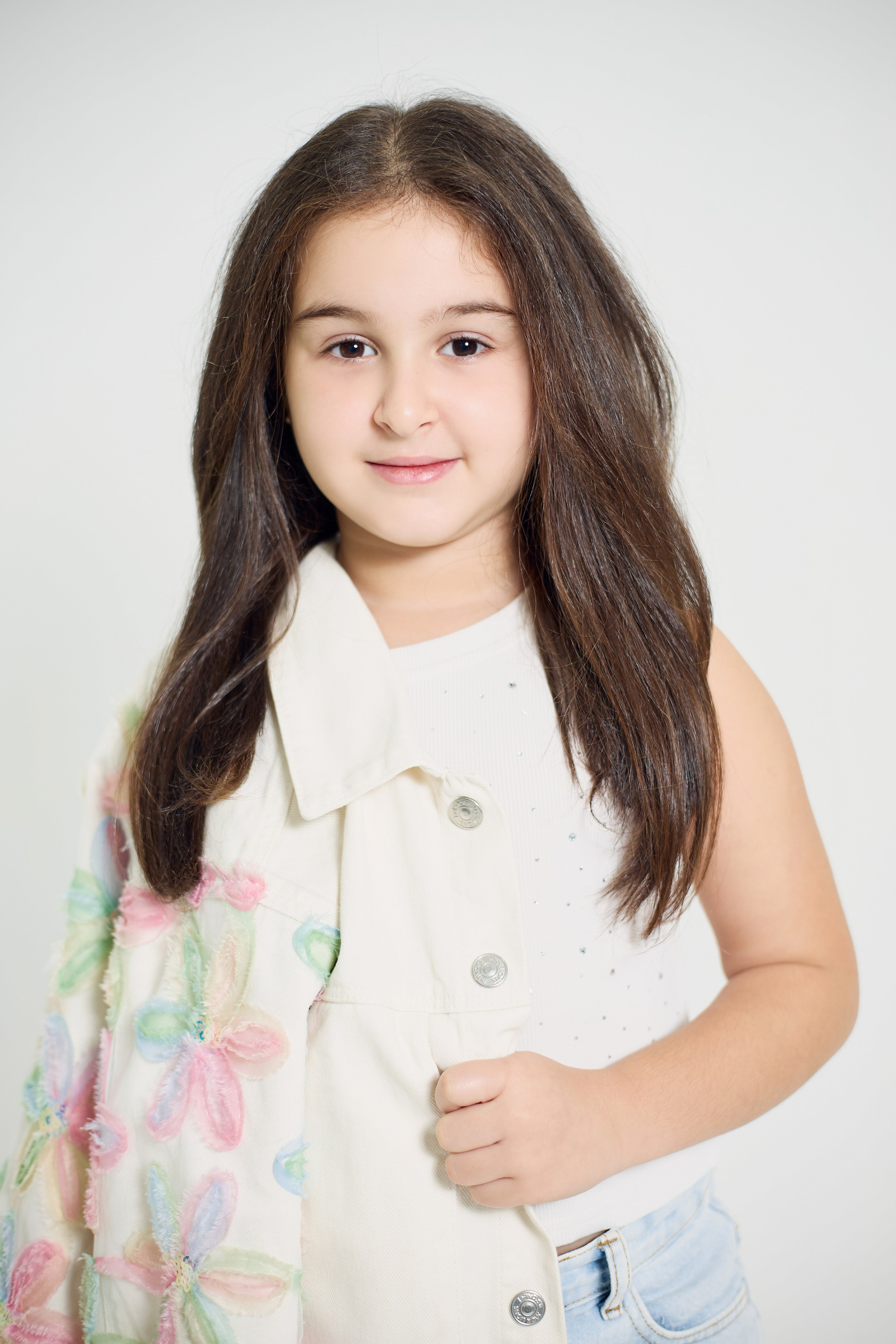 Моника, 6 лет