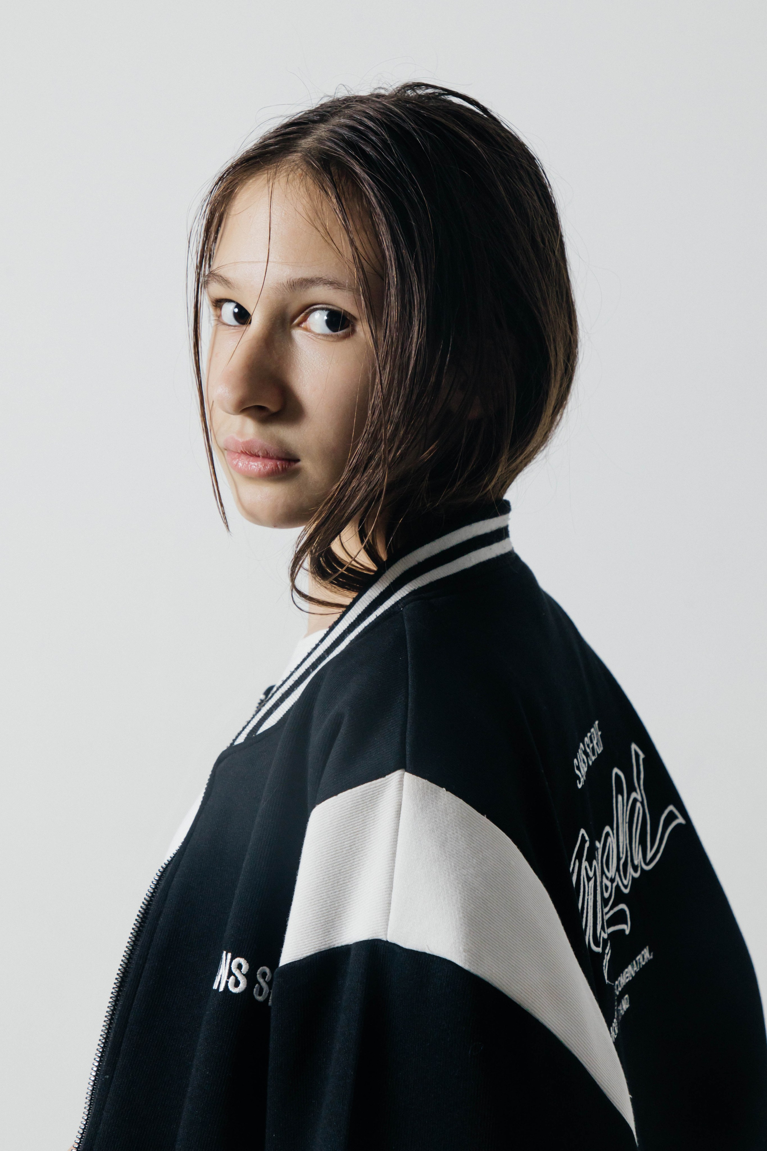 Айза, 13 лет, рост 156 см