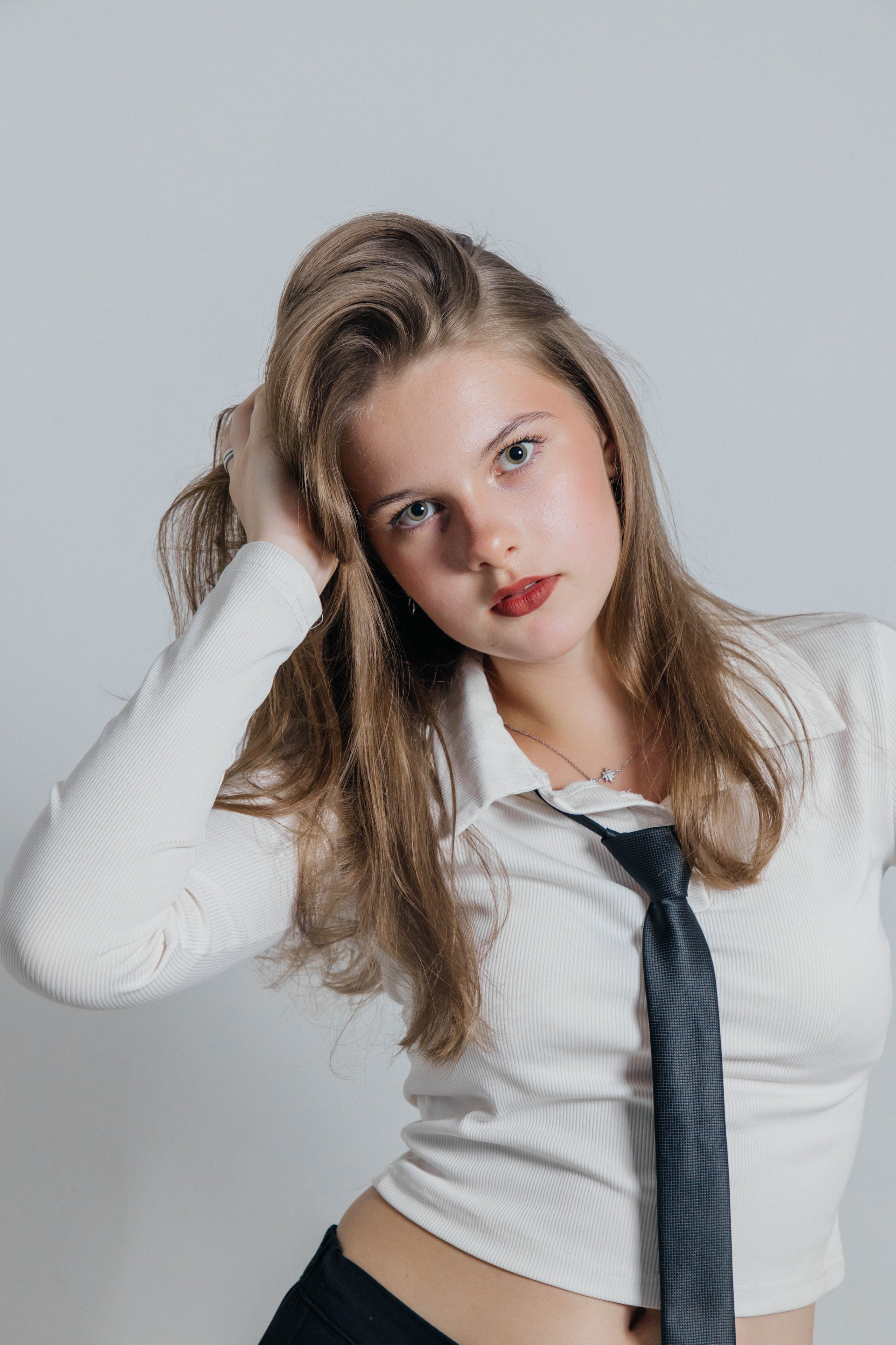 Нелли, 13 лет, рост 170