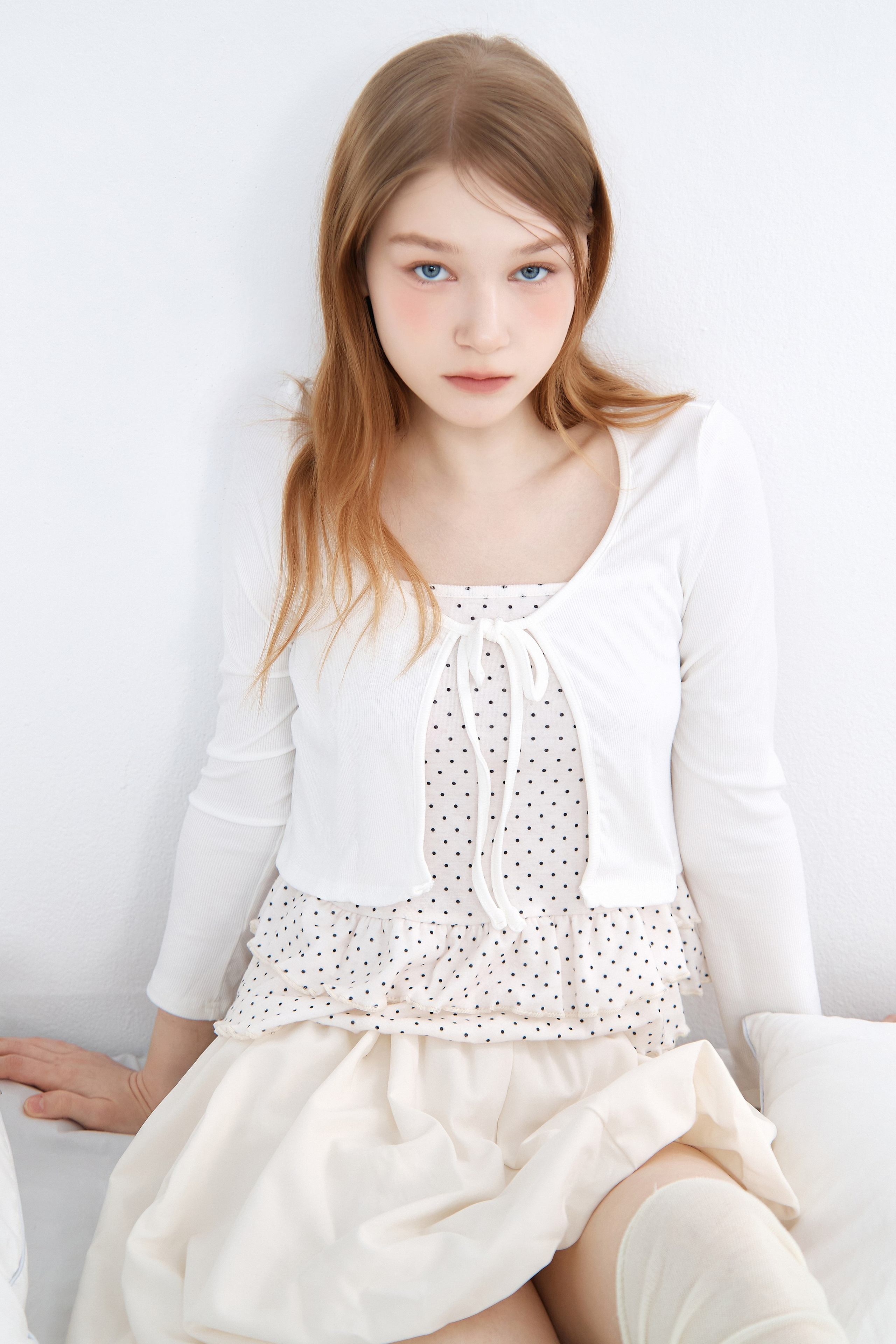 BOOK. MONSTERA MODELS