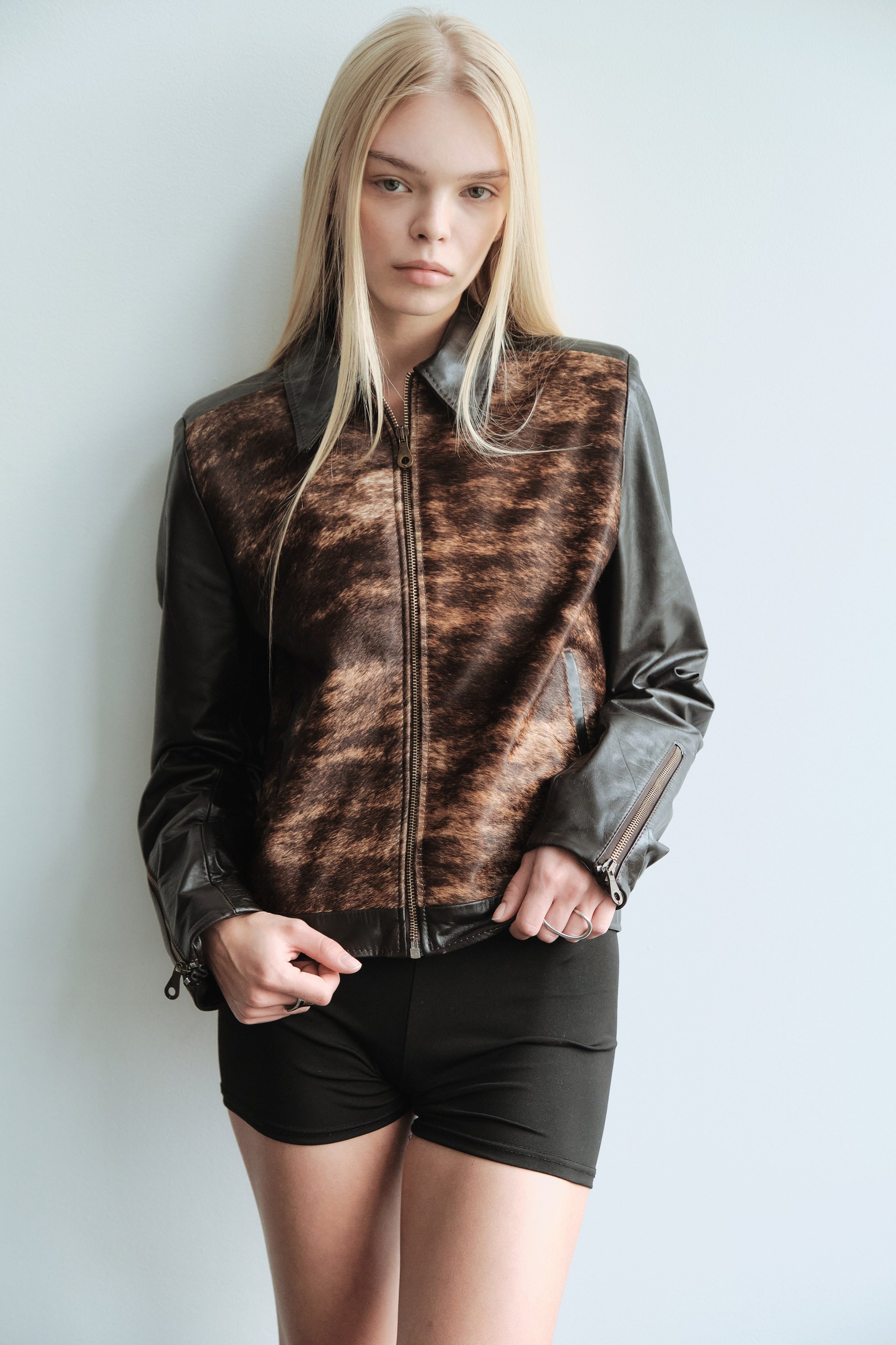 BOOK. MONSTERA MODELS