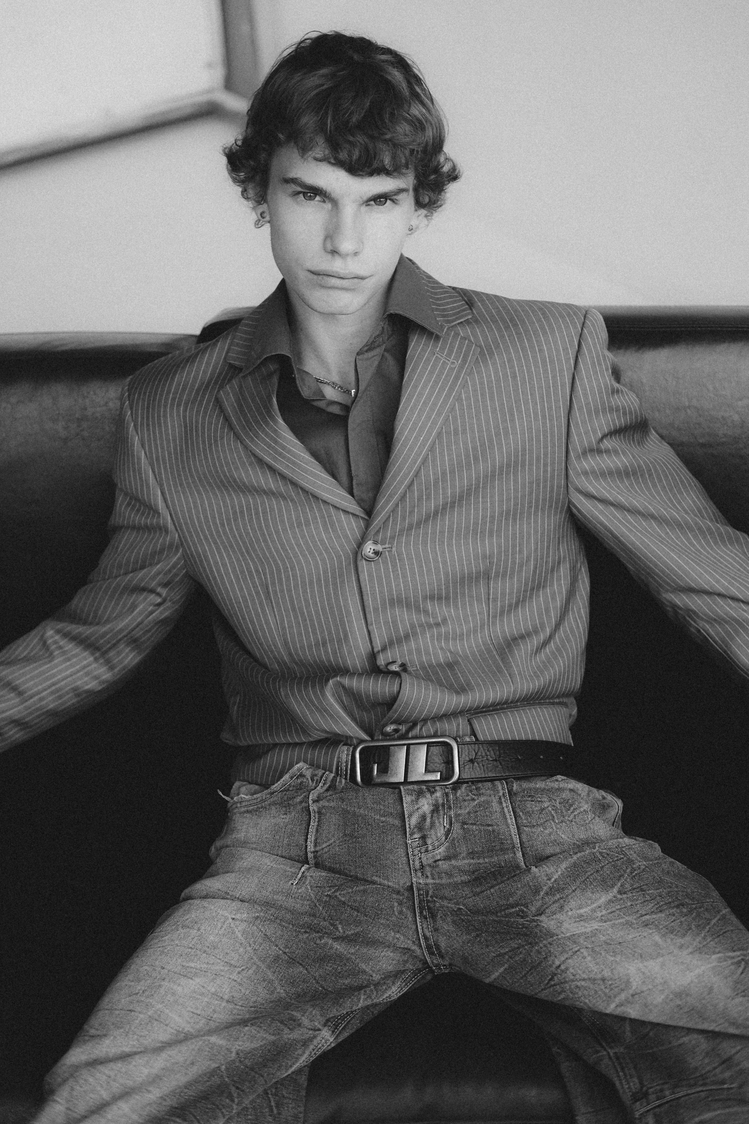 BOOK. MONSTERA MODELS