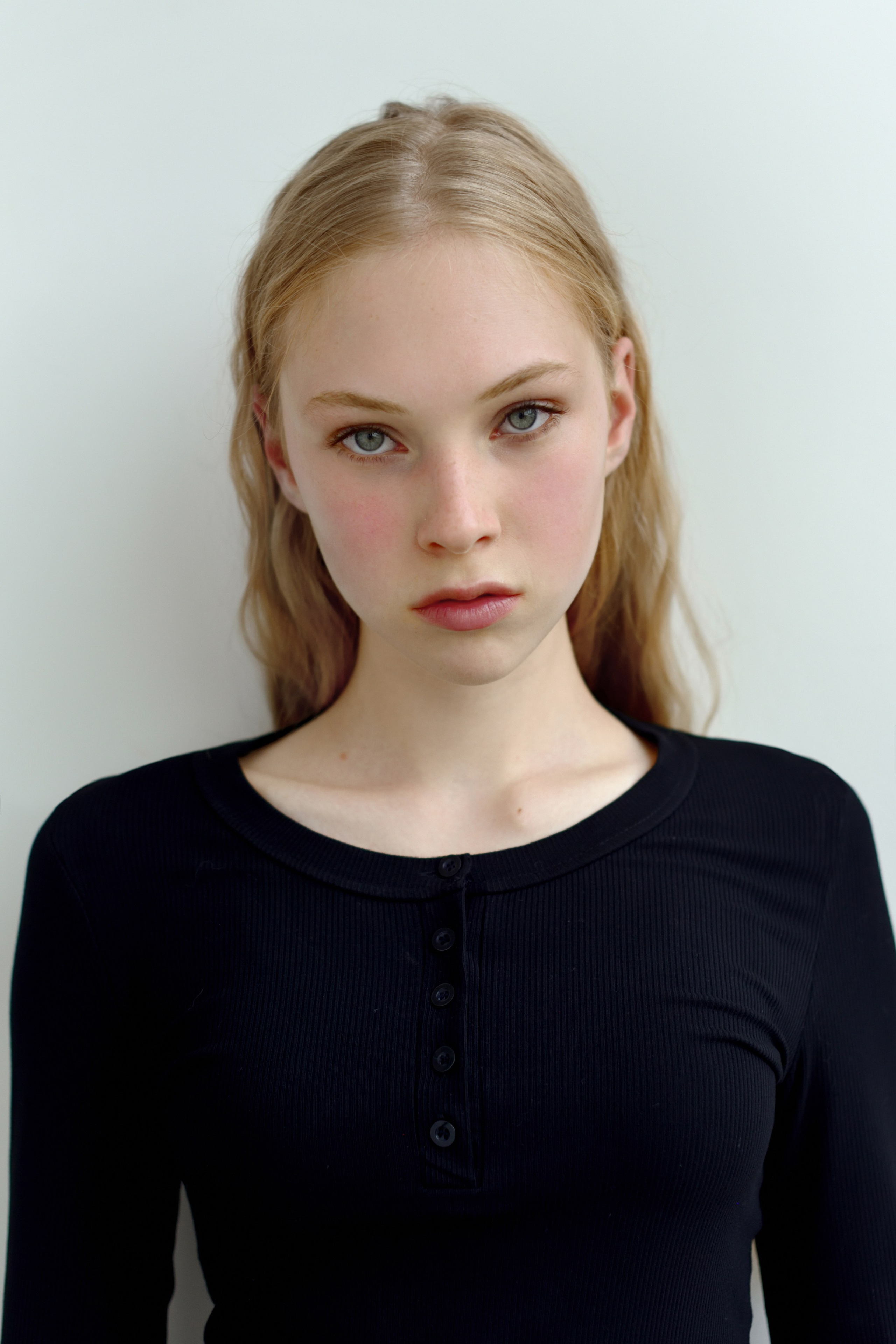 BOOK. MONSTERA MODELS