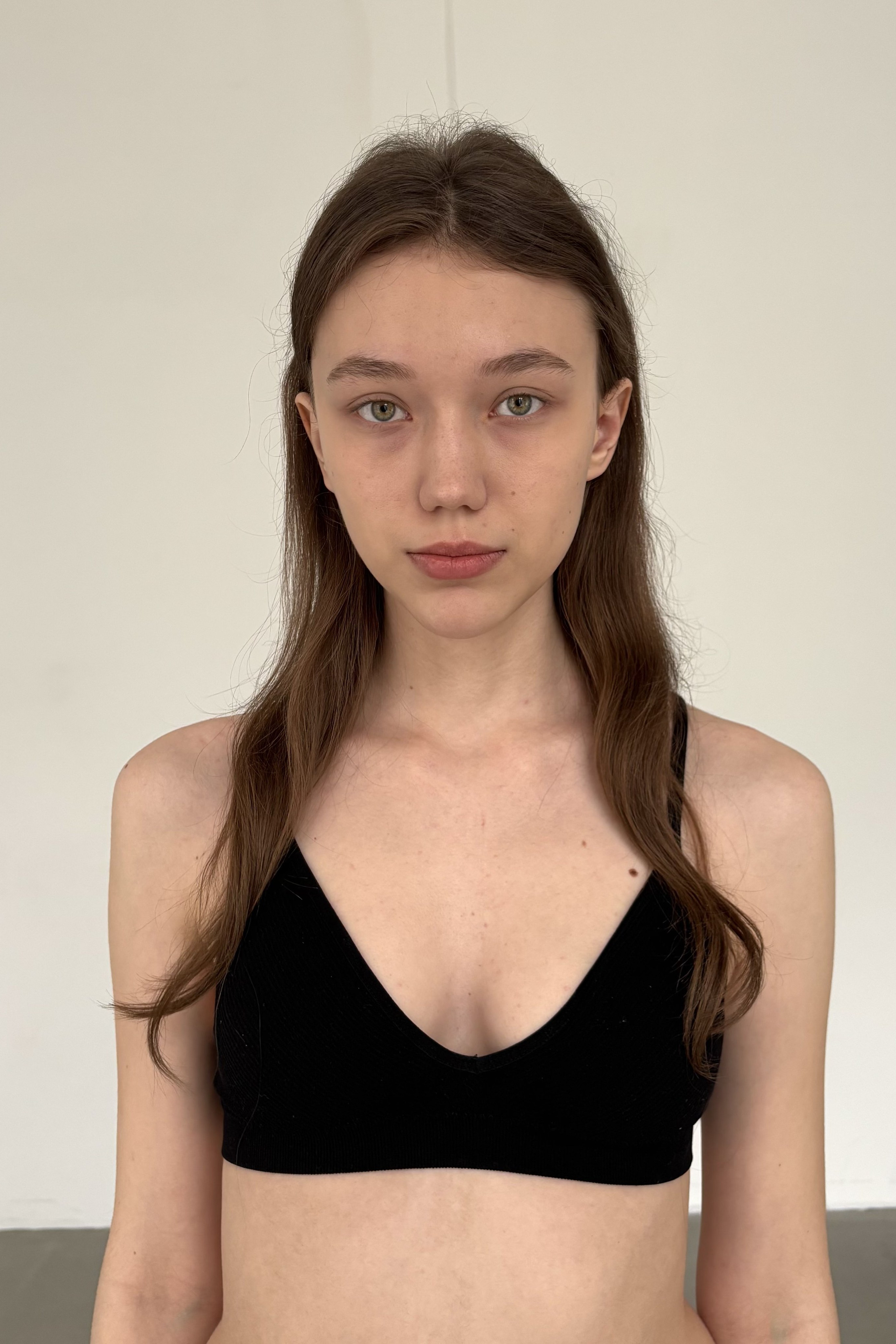 SNAPS. MONSTERA MODELS