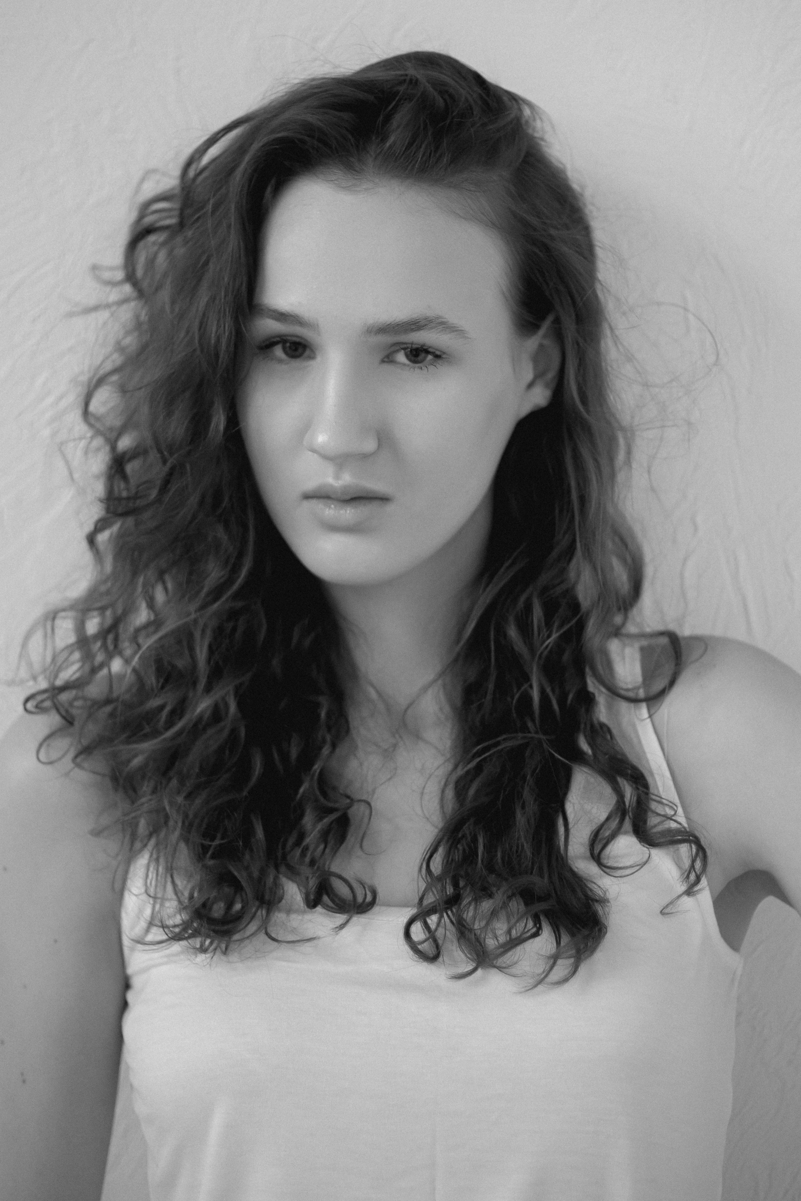 BOOK. MONSTERA MODELS