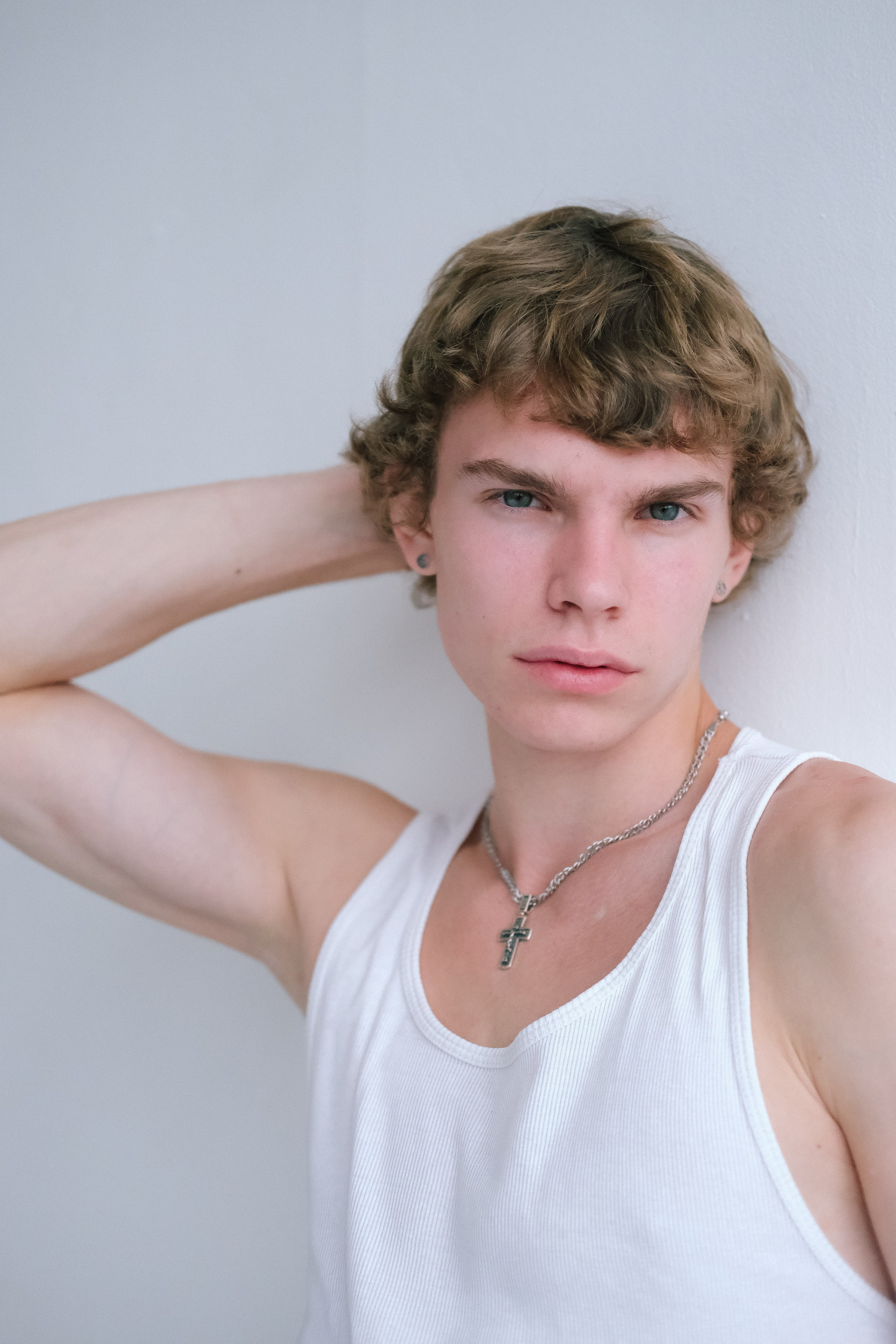 BOOK. MONSTERA MODELS