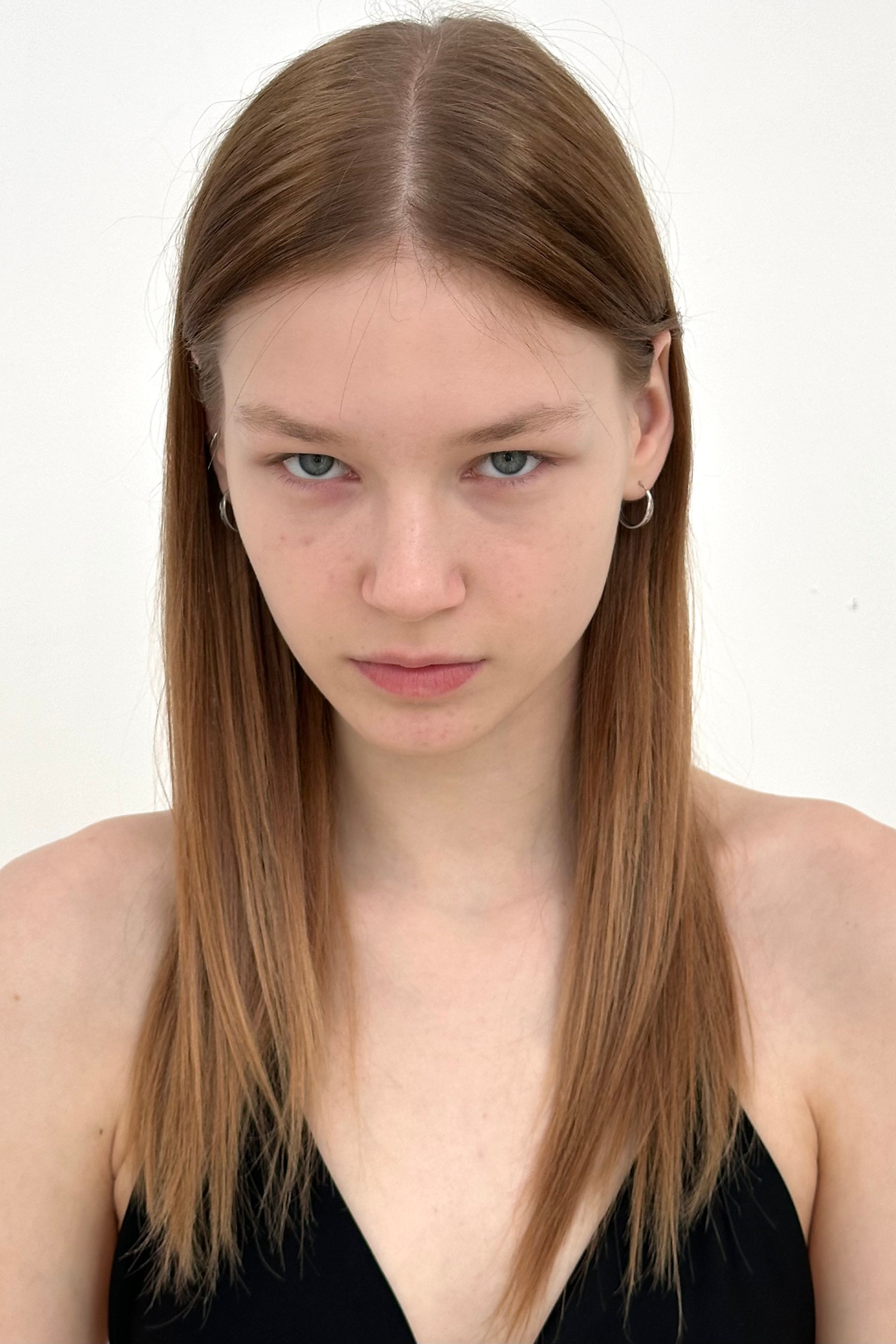 SNAPS. MONSTERA MODELS