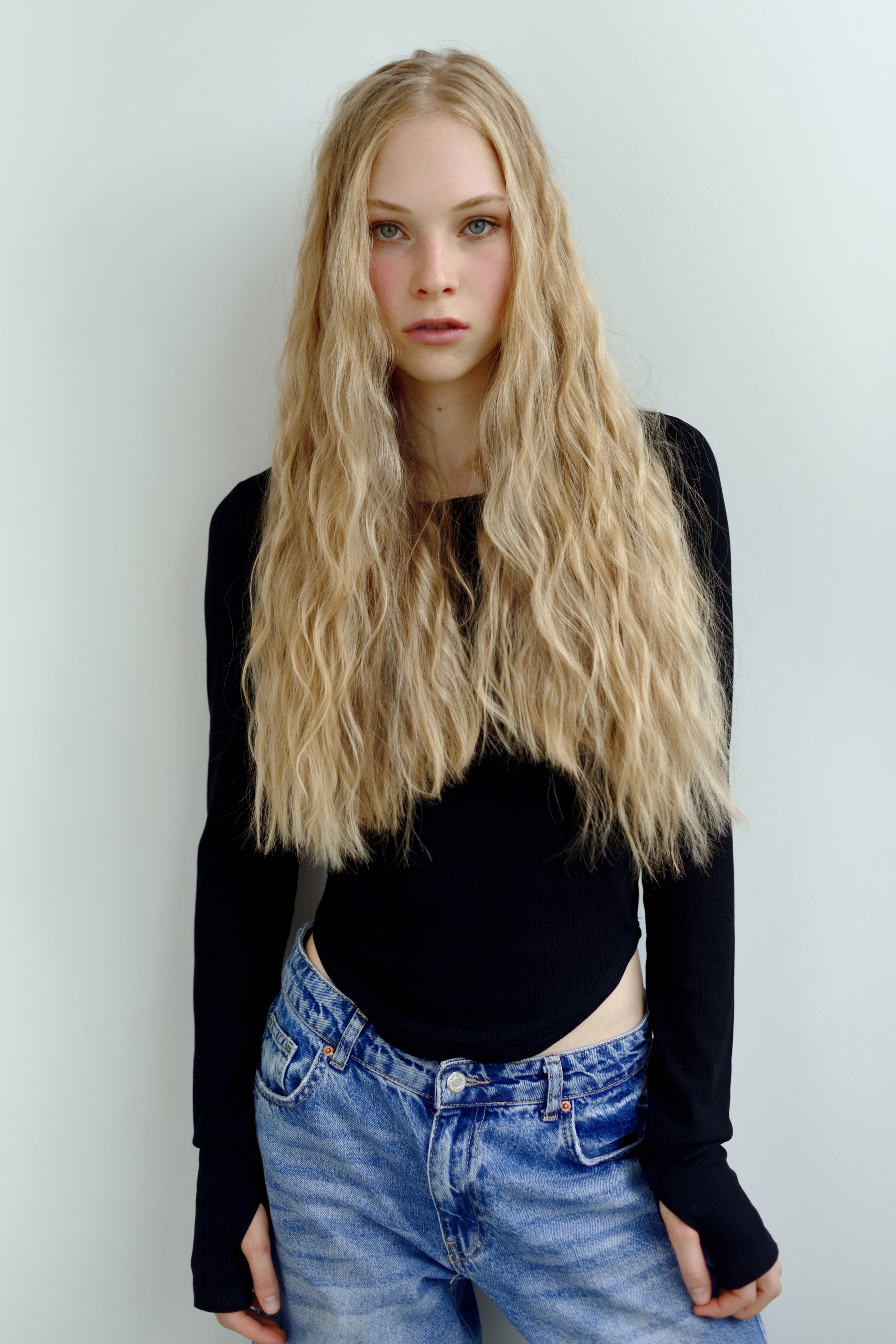 BOOK. MONSTERA MODELS