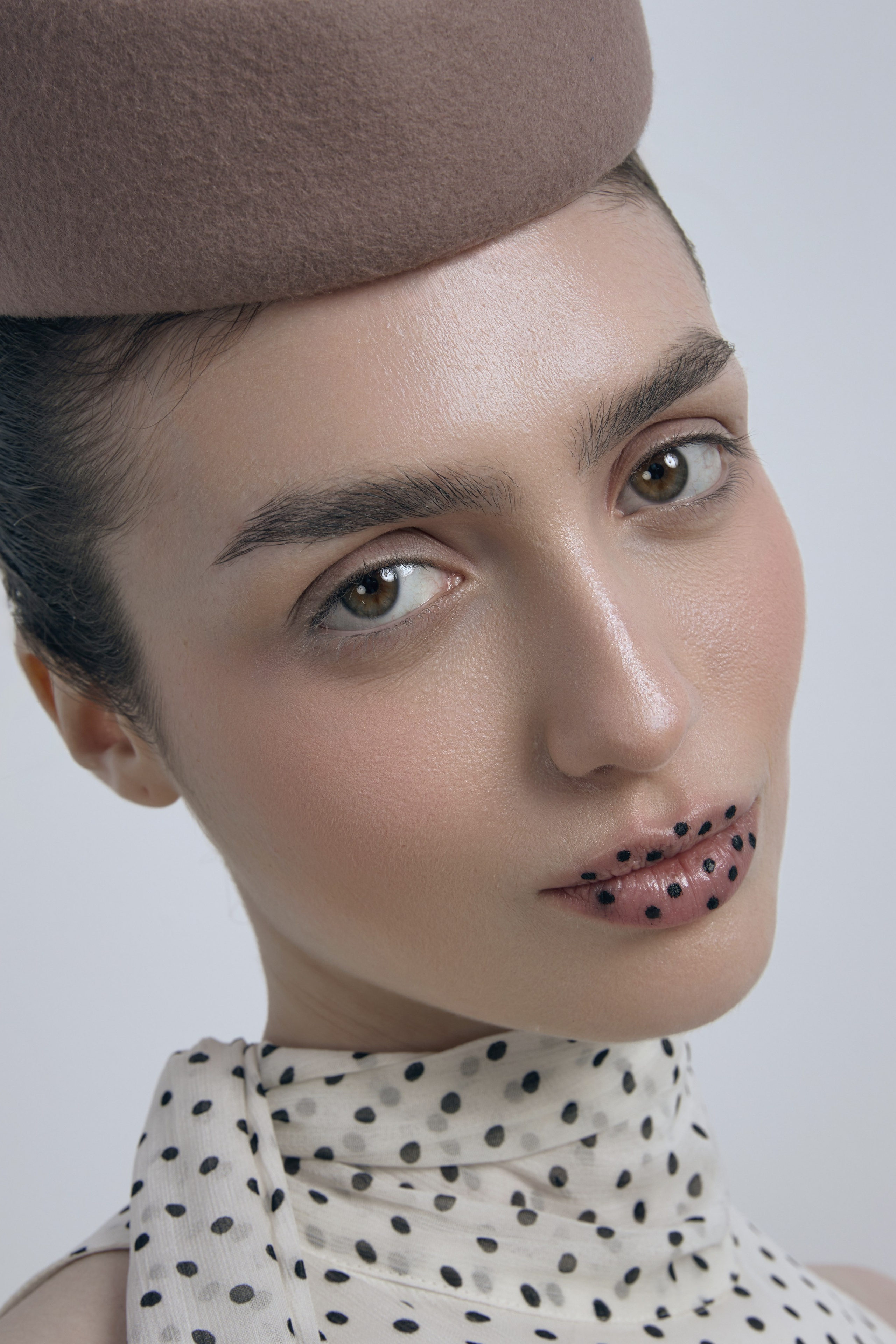 BOOK. MONSTERA MODELS