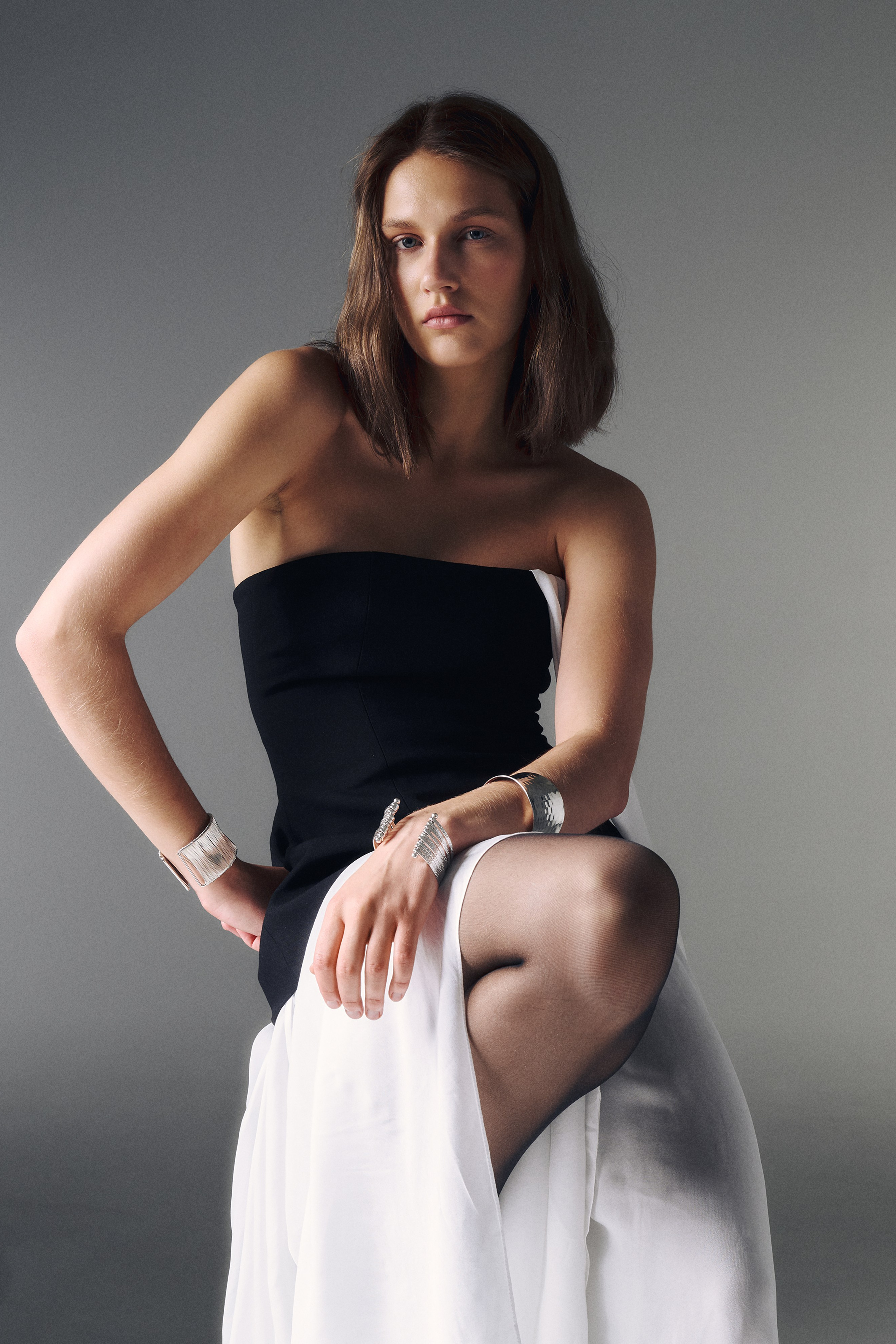 BOOK. MONSTERA MODELS