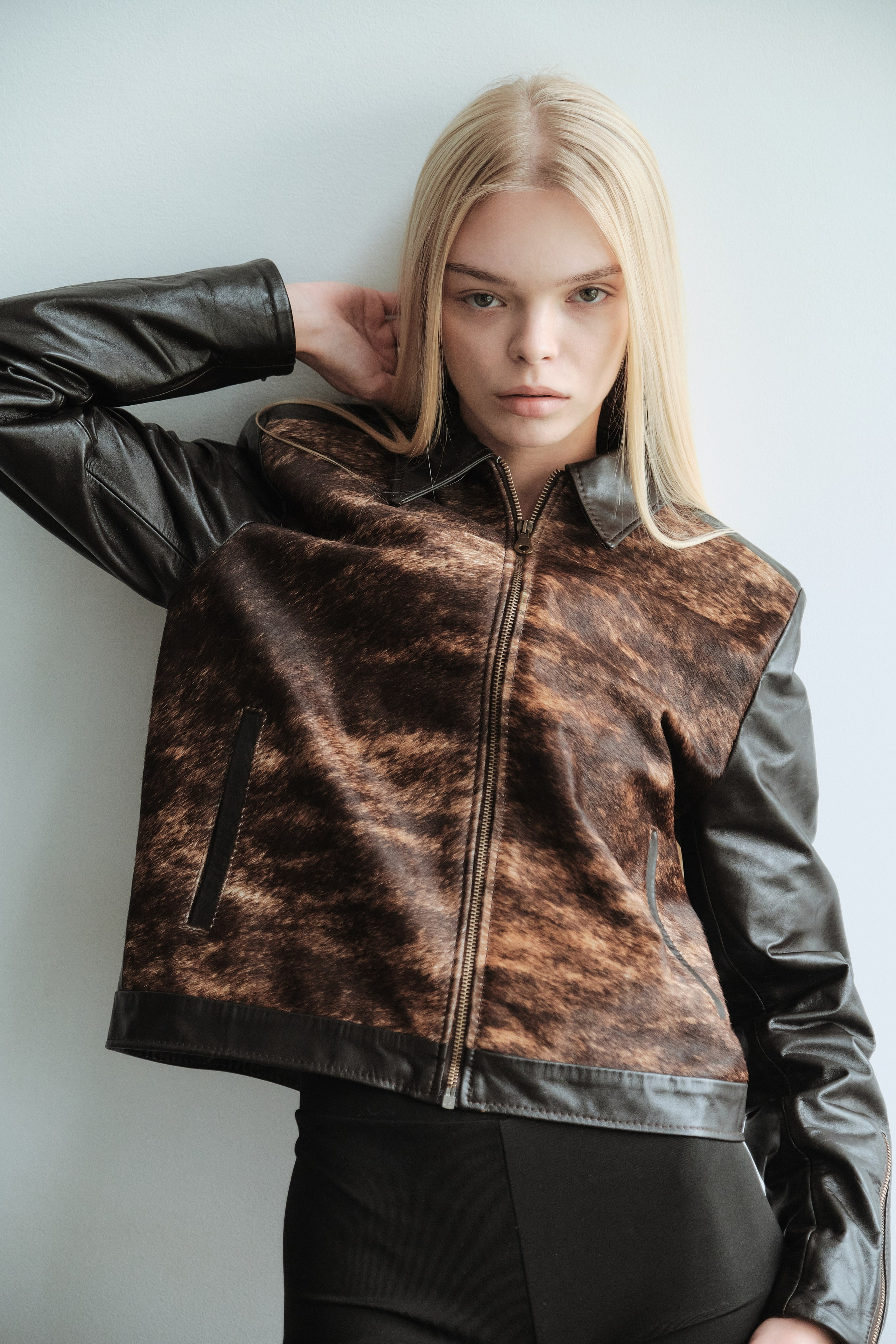 BOOK. MONSTERA MODELS