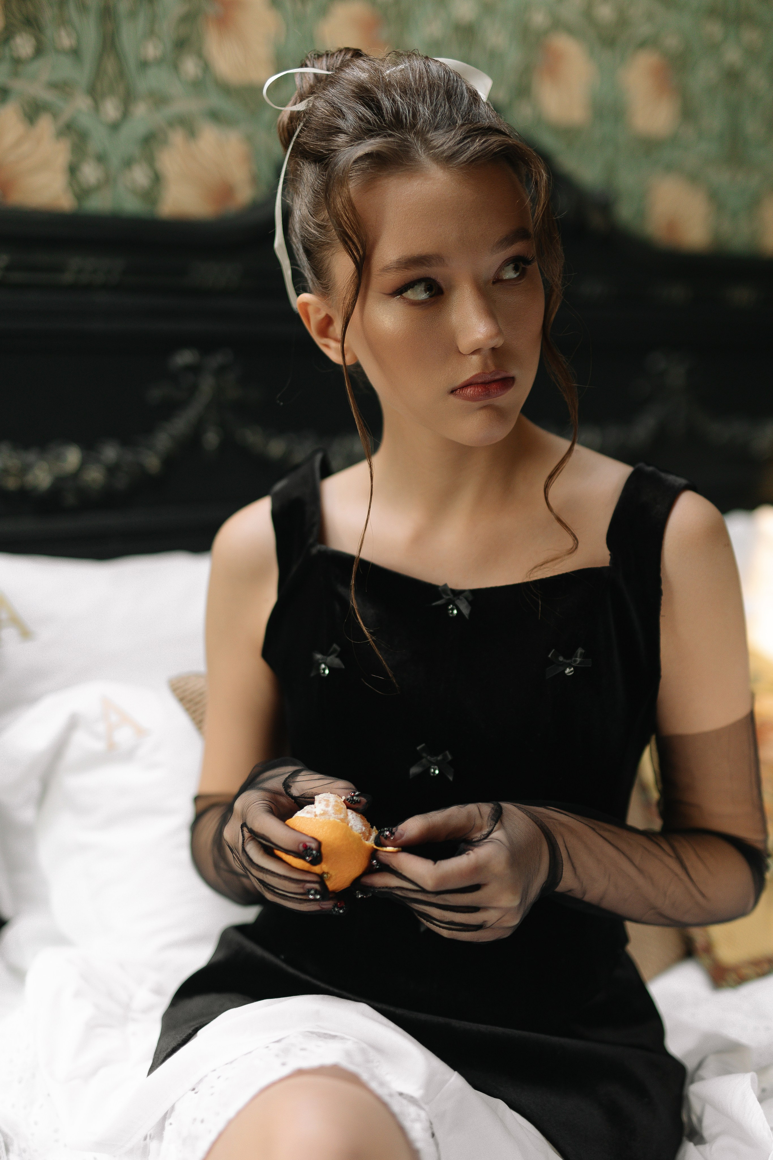 BOOK. MONSTERA MODELS