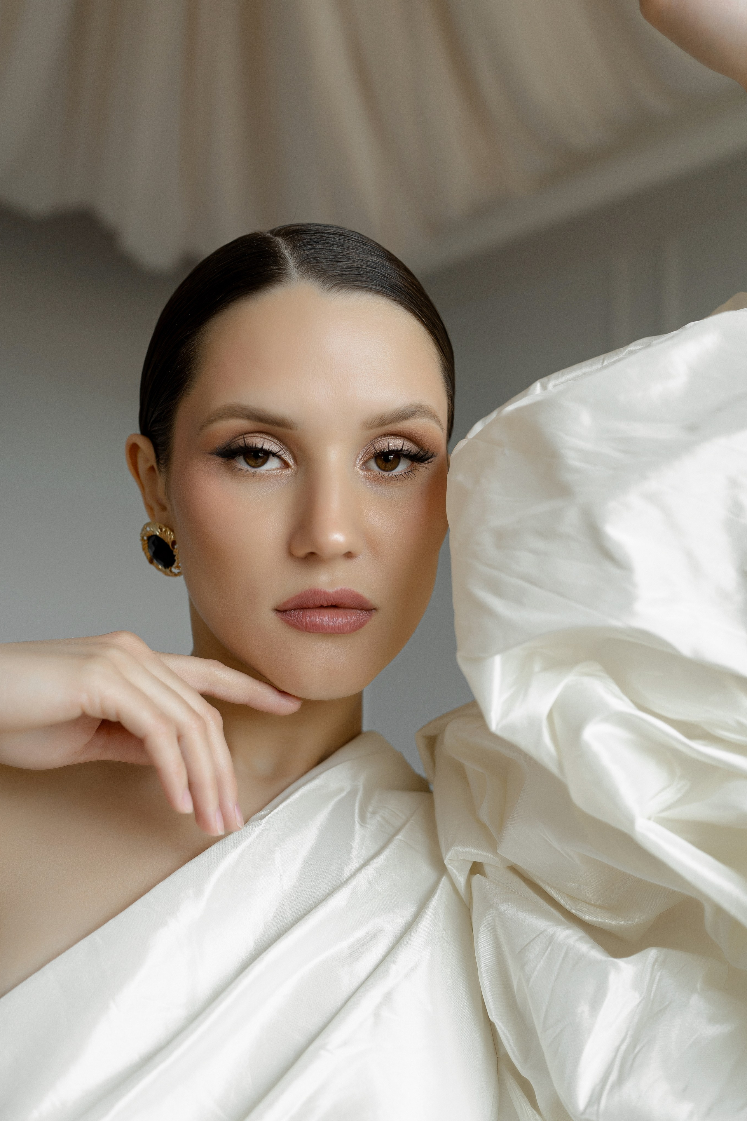 BOOK. MONSTERA MODELS