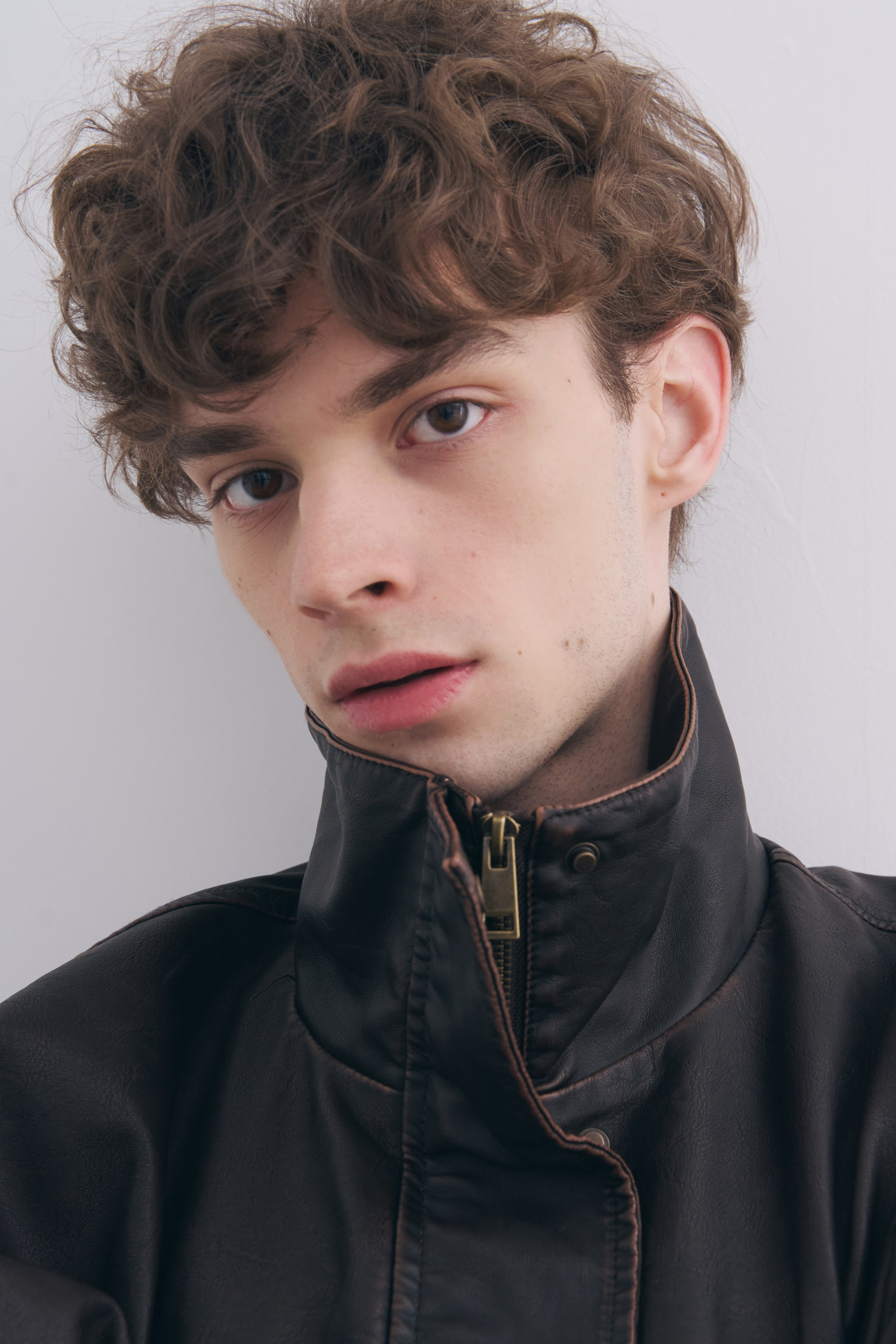 BOOK. MONSTERA MODELS