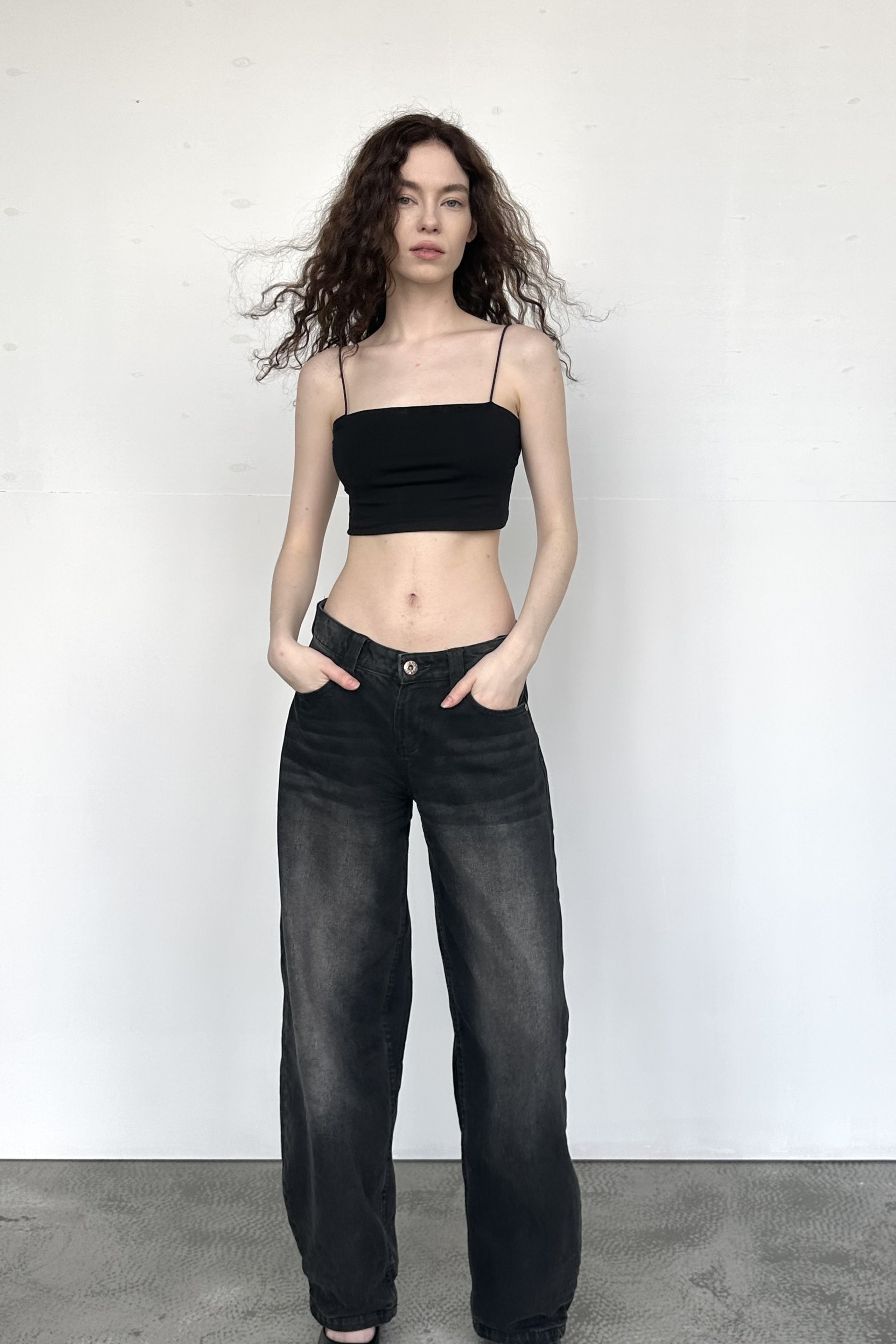SNAPS. MONSTERA MODELS