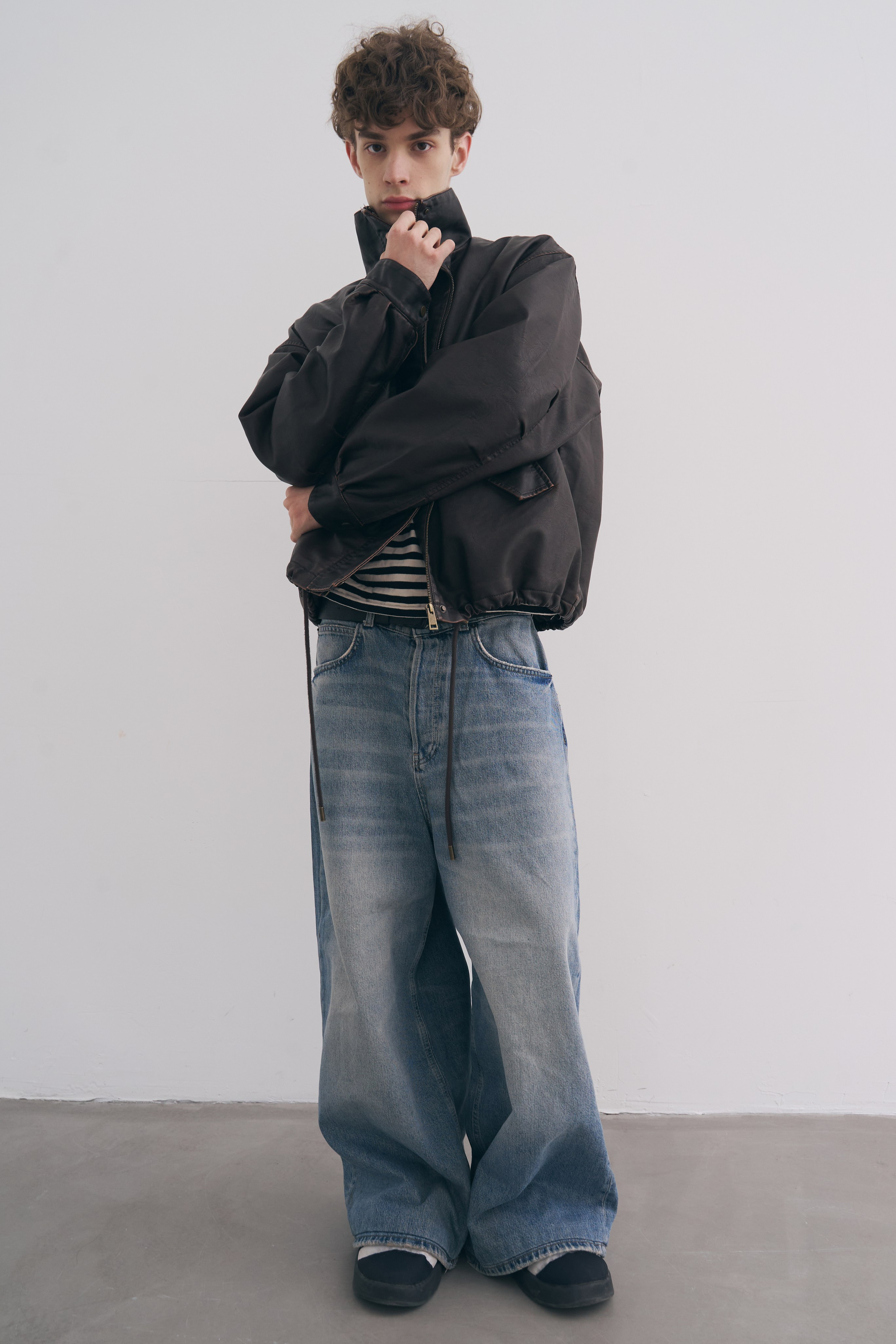 BOOK. MONSTERA MODELS