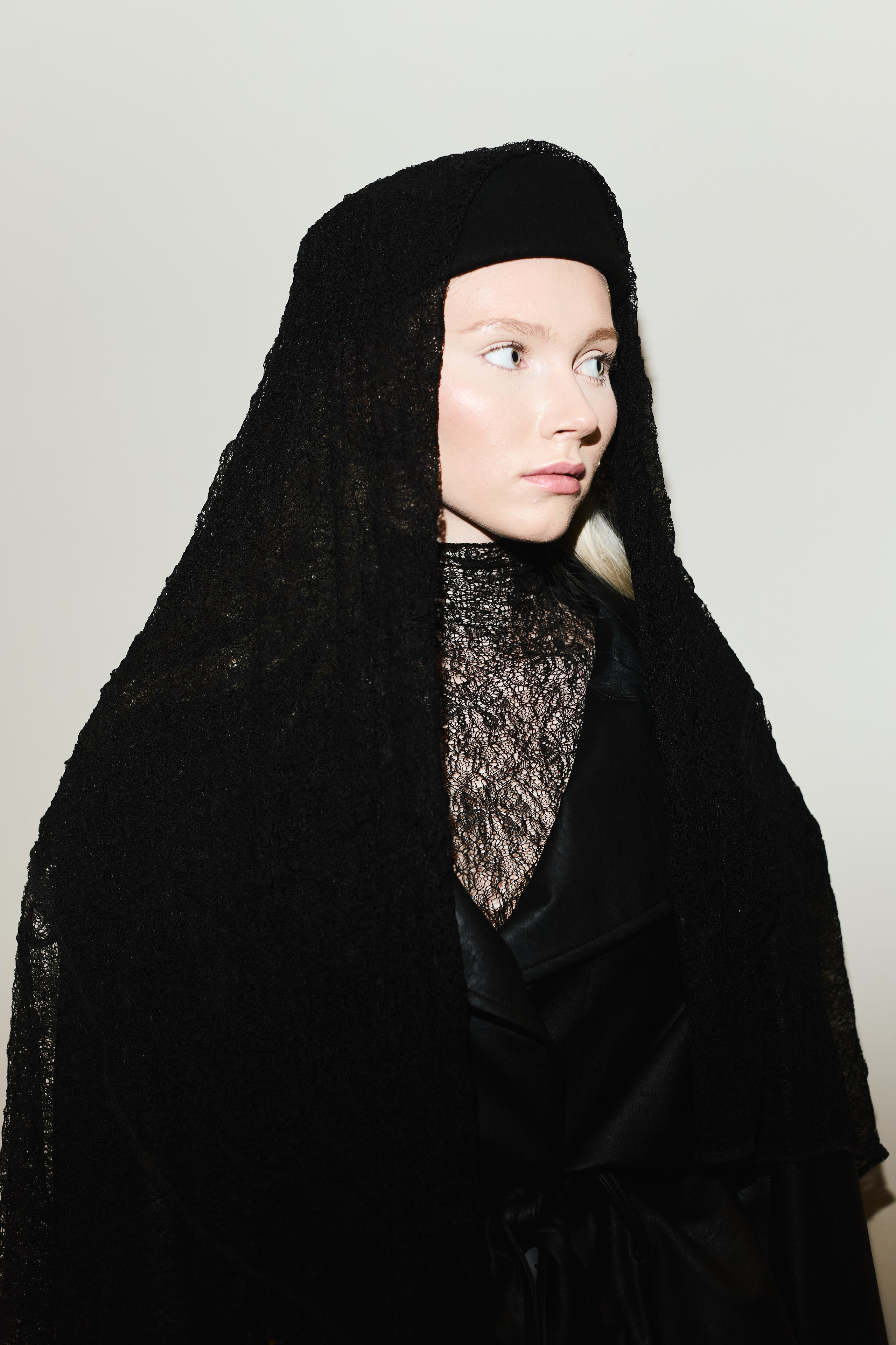 BOOK. MONSTERA MODELS