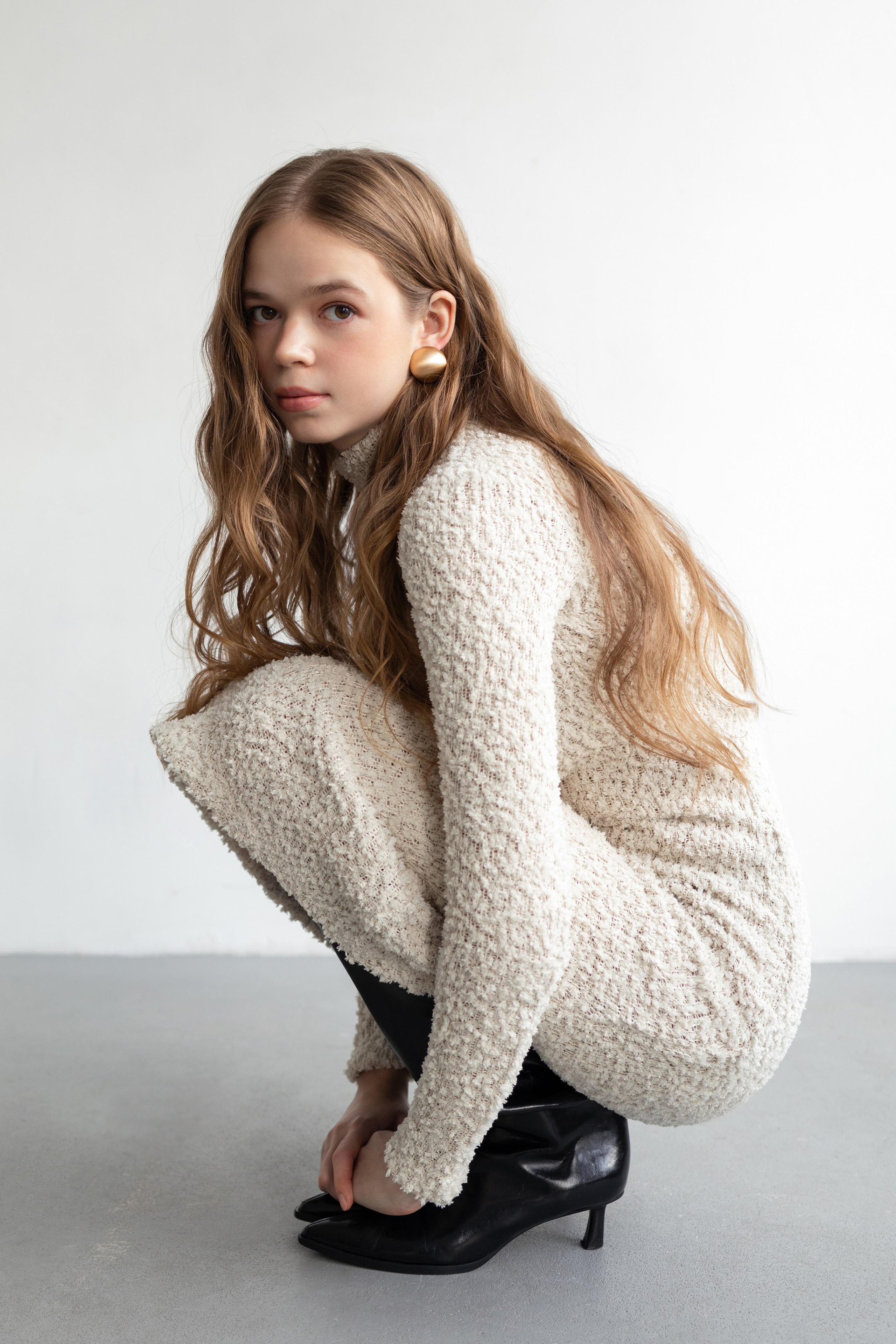 BOOK. MONSTERA MODELS