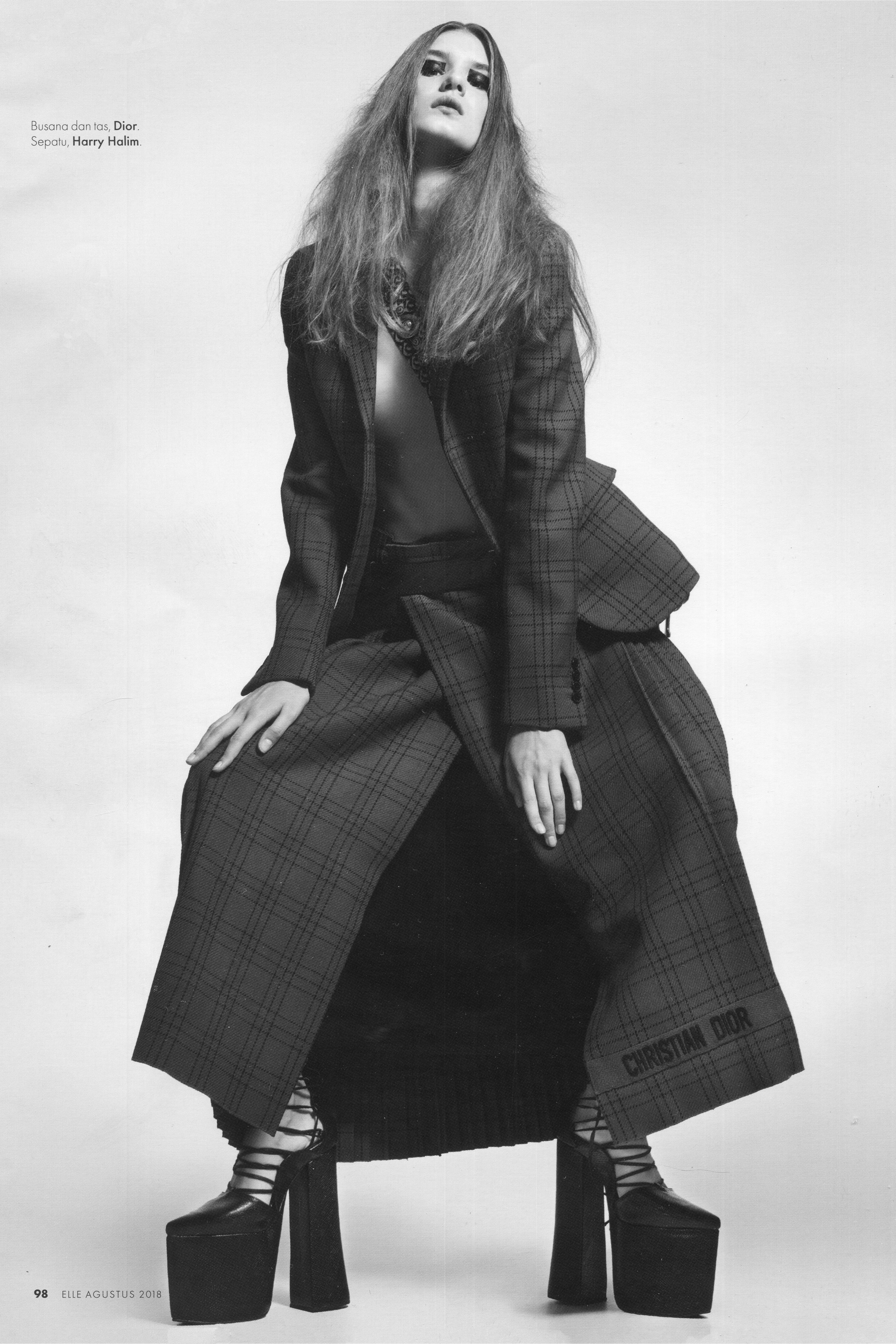 BOOK. MONSTERA MODELS