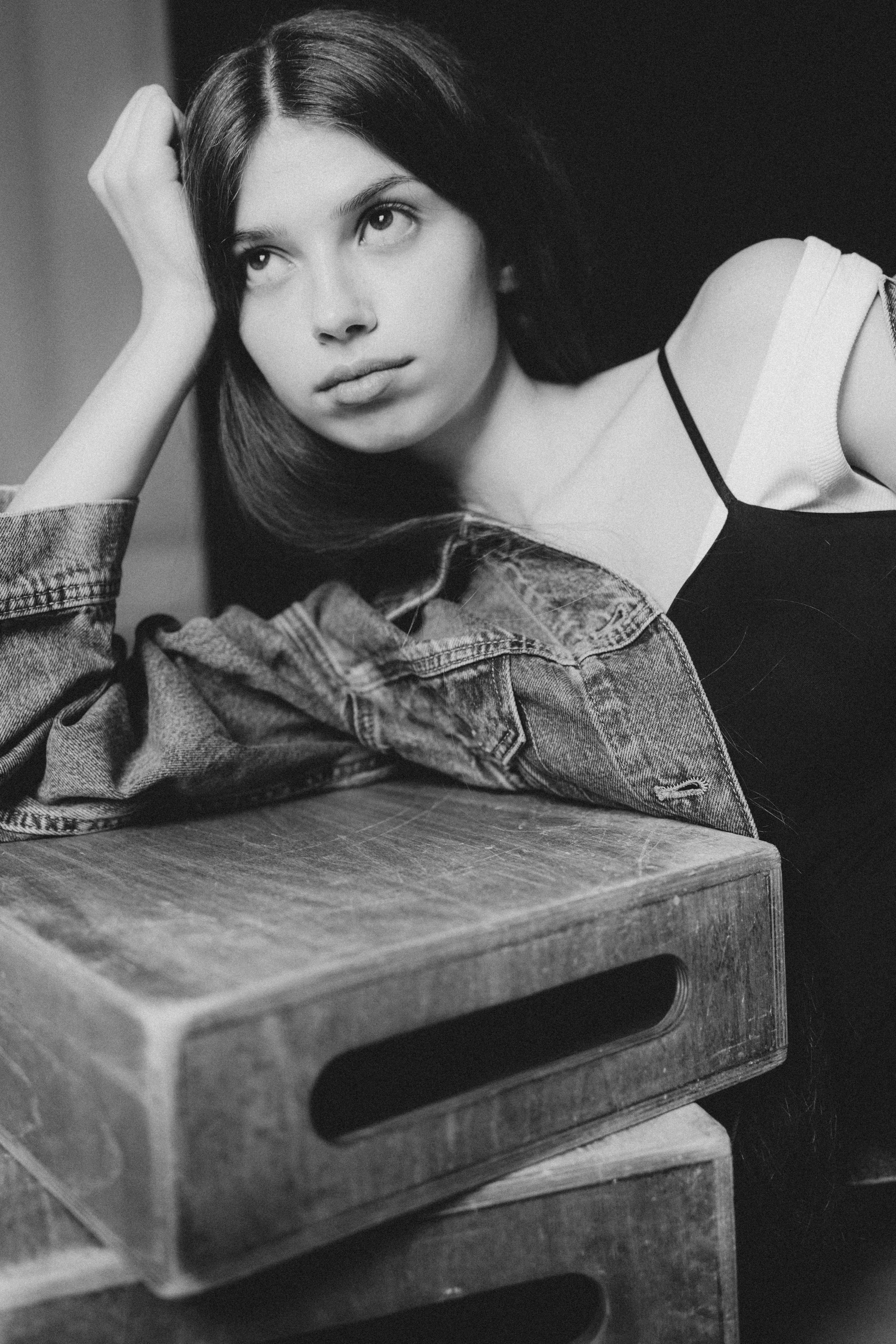 BOOK. MONSTERA MODELS