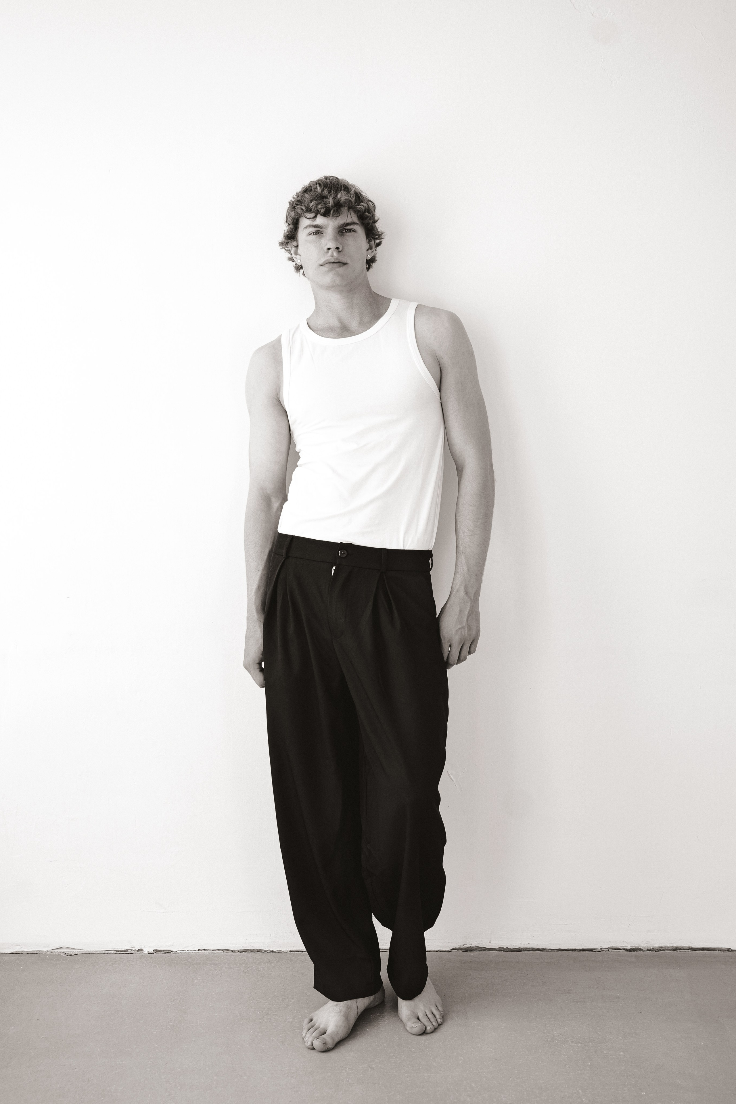 BOOK. MONSTERA MODELS