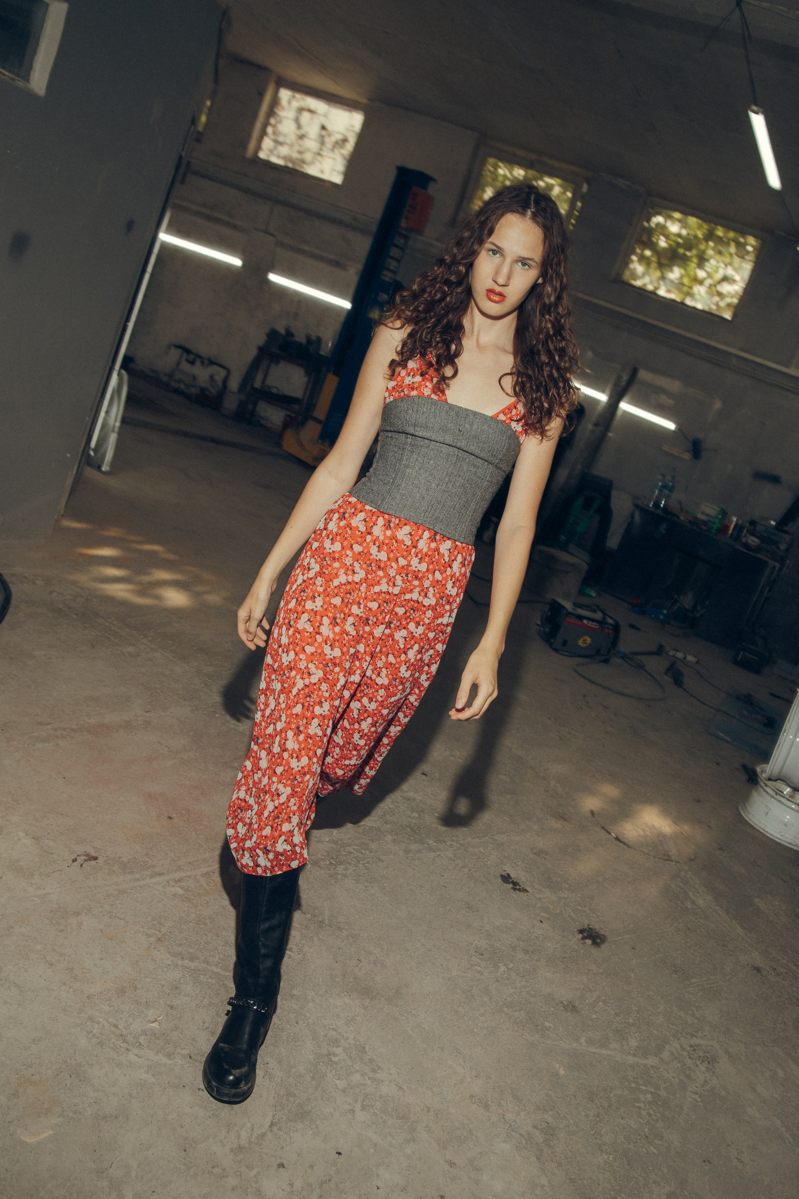 BOOK. MONSTERA MODELS