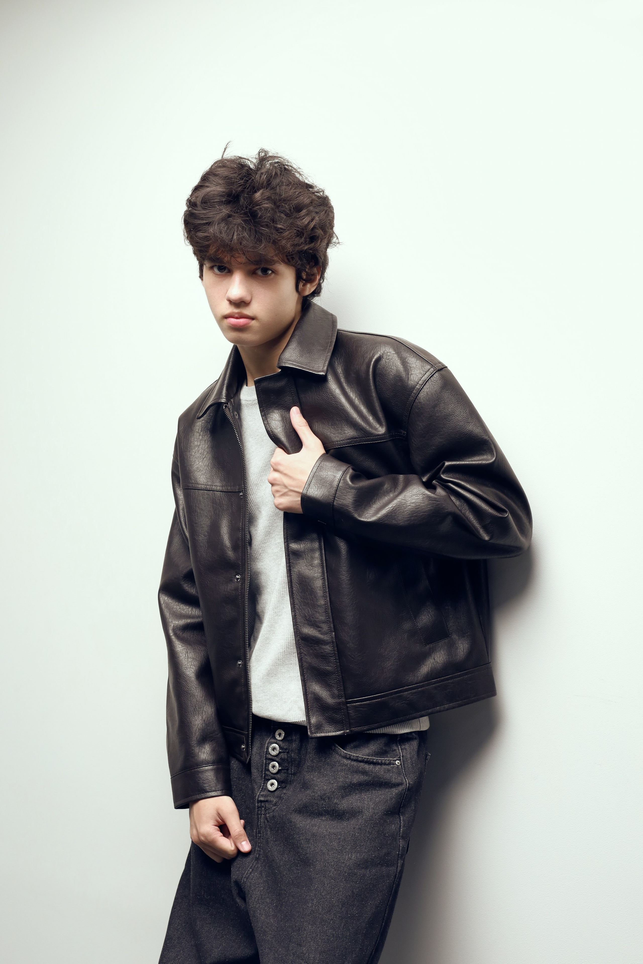 BOOK. MONSTERA MODELS