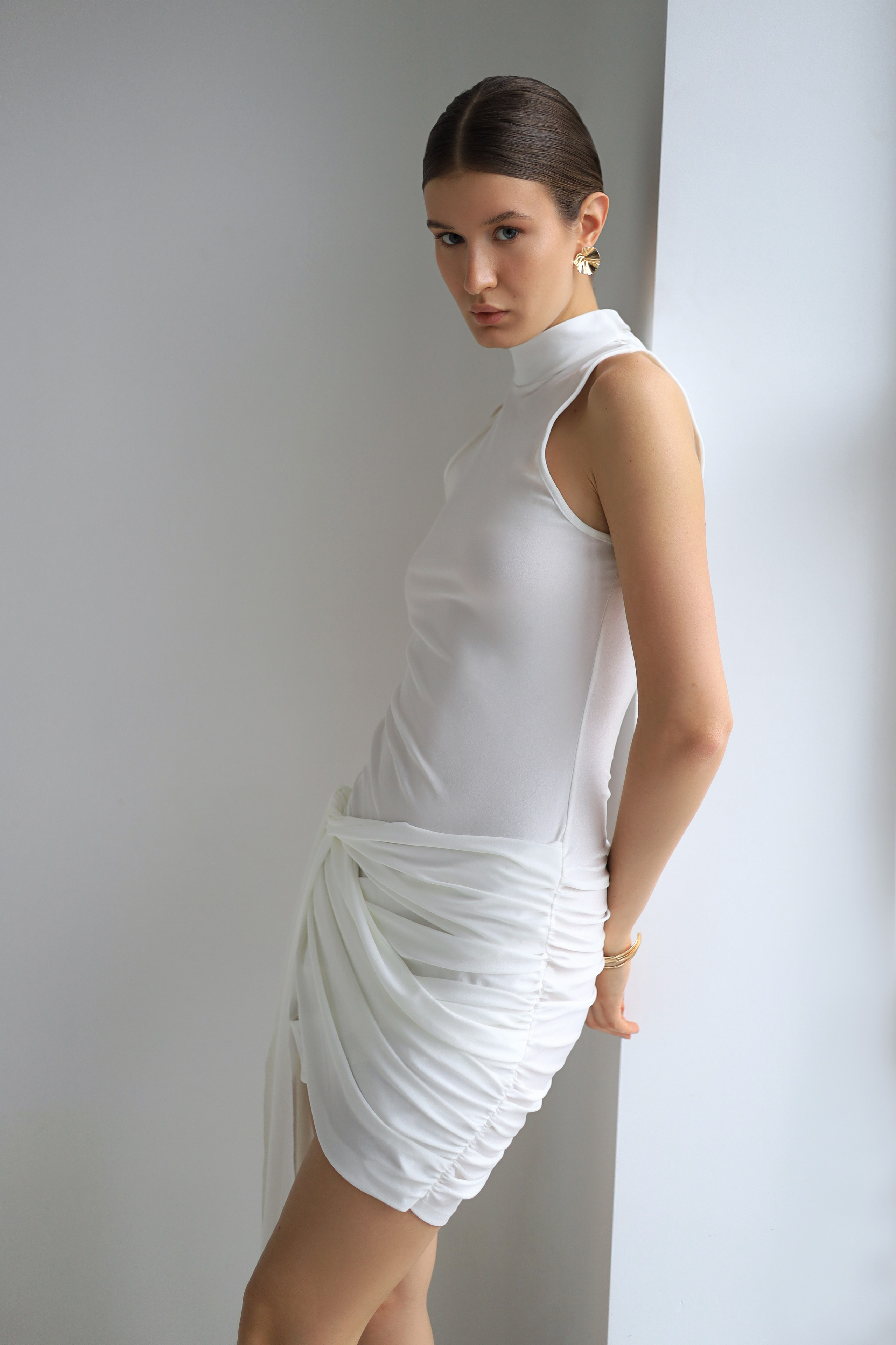 BOOK. MONSTERA MODELS