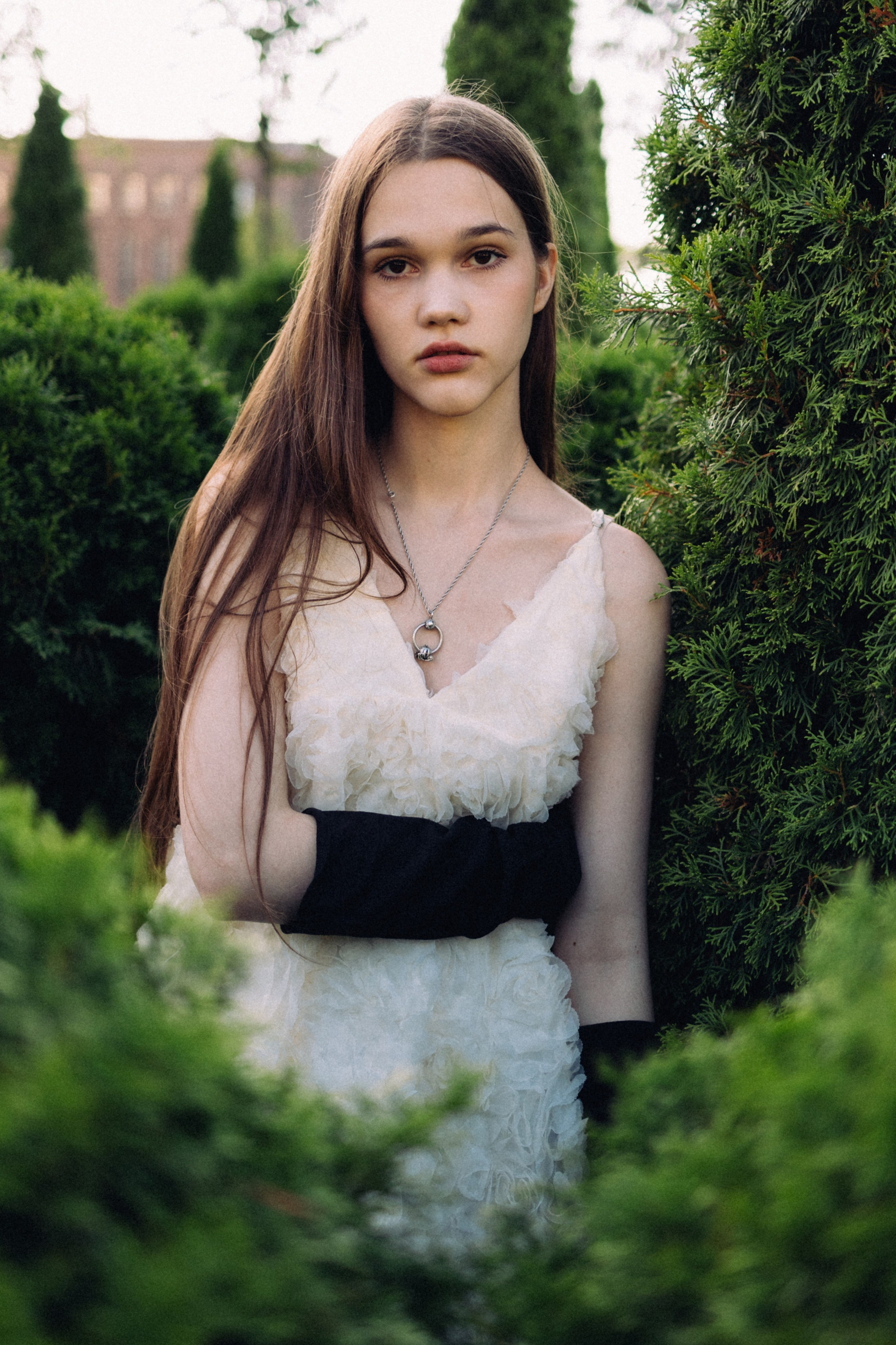 BOOK. MONSTERA MODELS