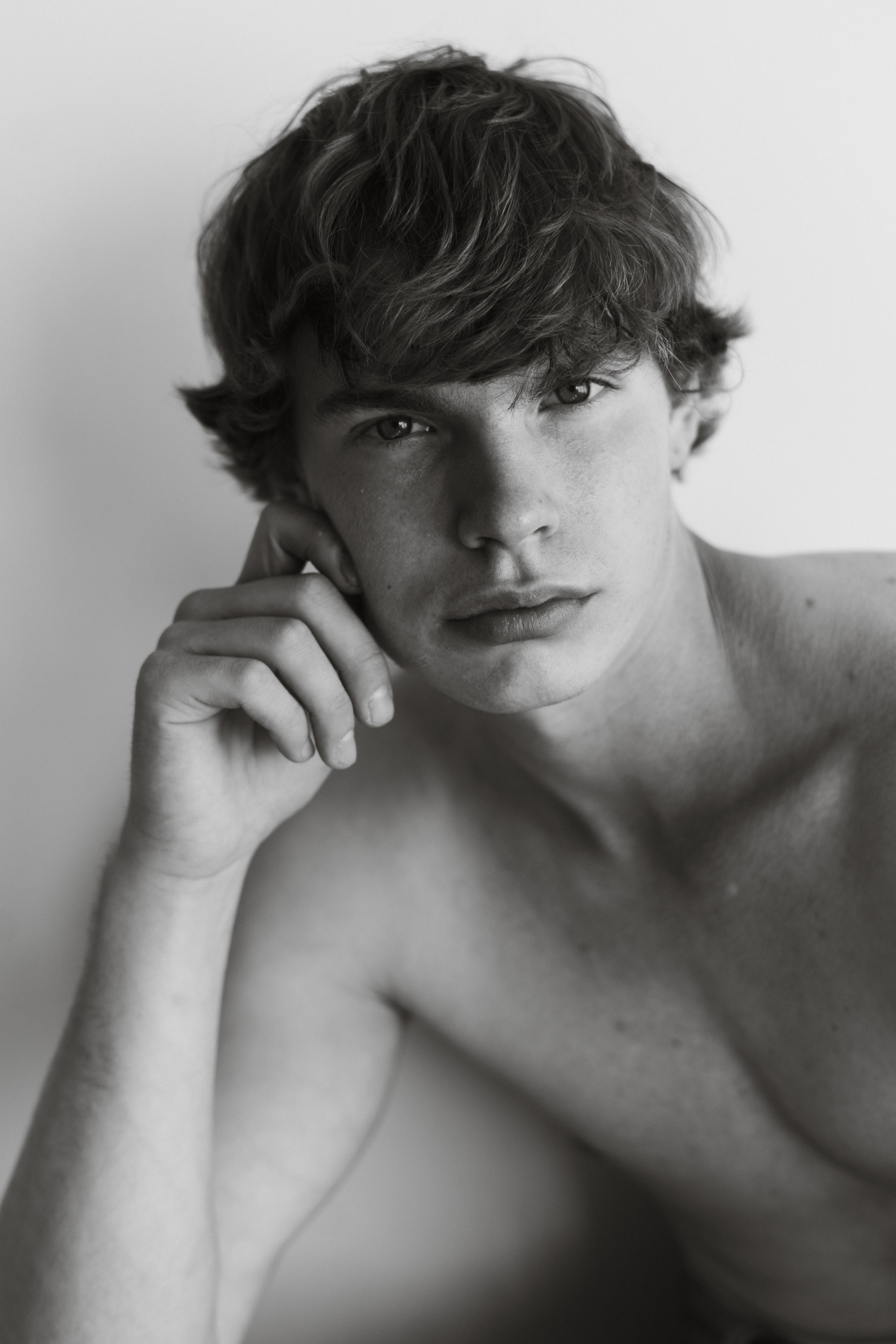 BOOK. MONSTERA MODELS
